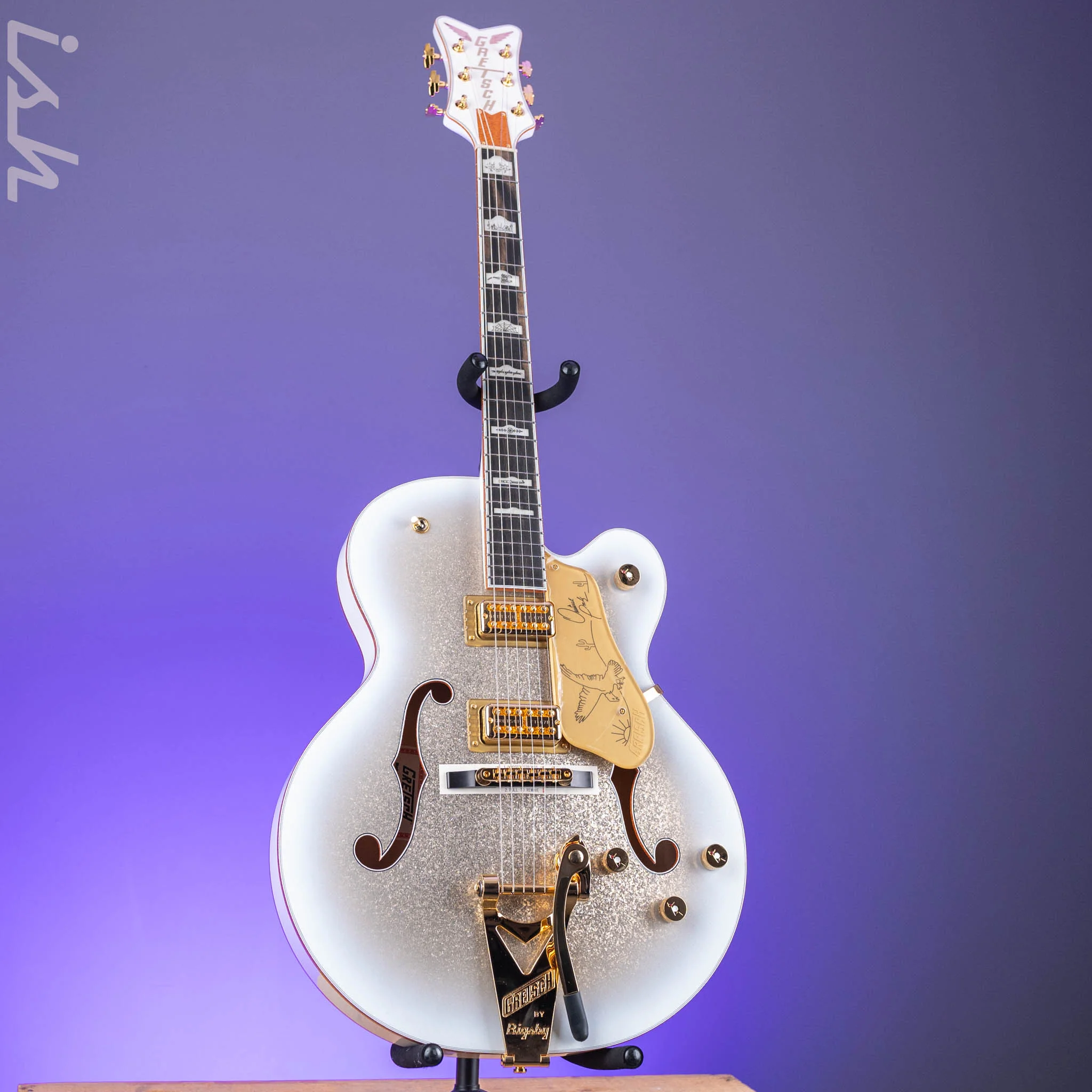 Gretsch G6136TG Limited Edition Orville Peck Falcon Oro Sparkle Demo - Image 2