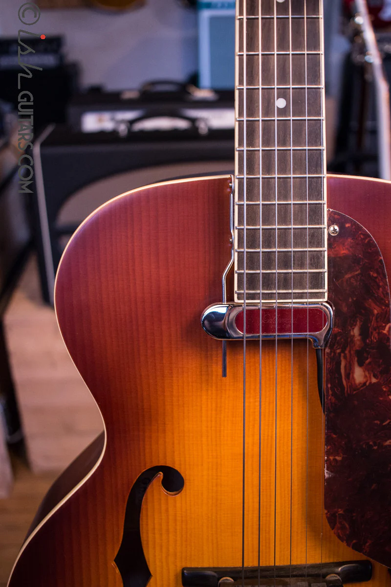 Gretsch G9555 New Yorker Archtop Acoustic-Electric Guitar Sunburst - Image 3