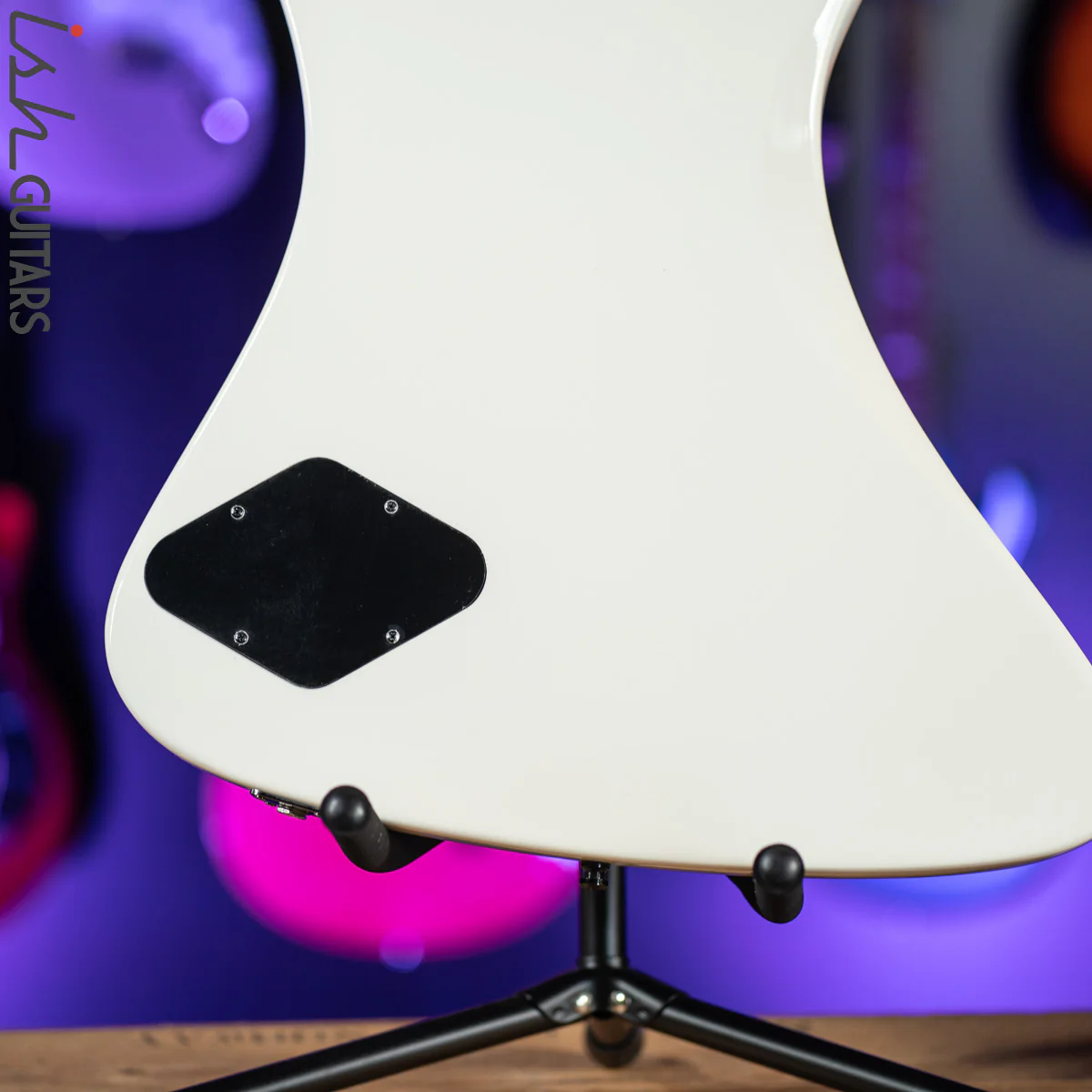 Hagstrom Fantomen Custom White Gloss Electric Guitar - Image 11