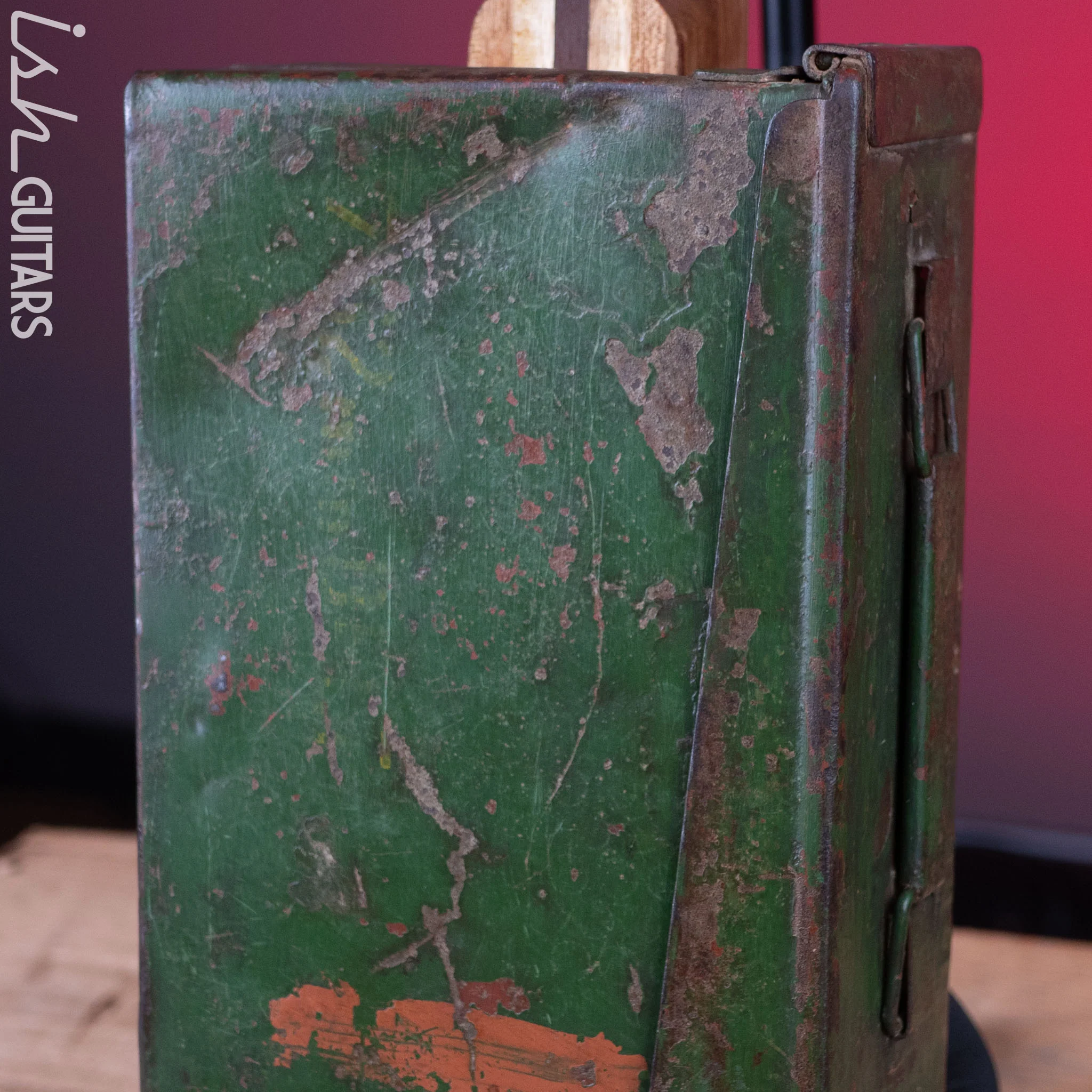 Howlin’ Rooster Ammo Box Short Scale Guitar Army Green - Image 9
