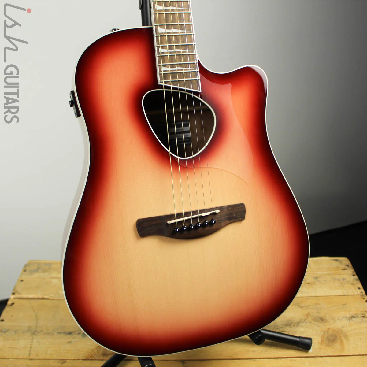 Ibanez ALT30 Altstar Red Coral Sunburst