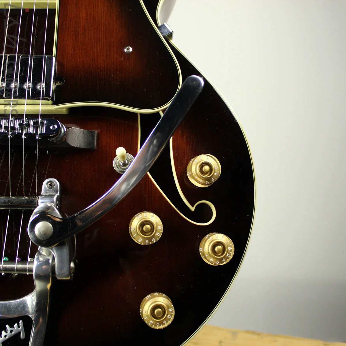 2004 Ibanez Artcore AK85-DVS - Image 3