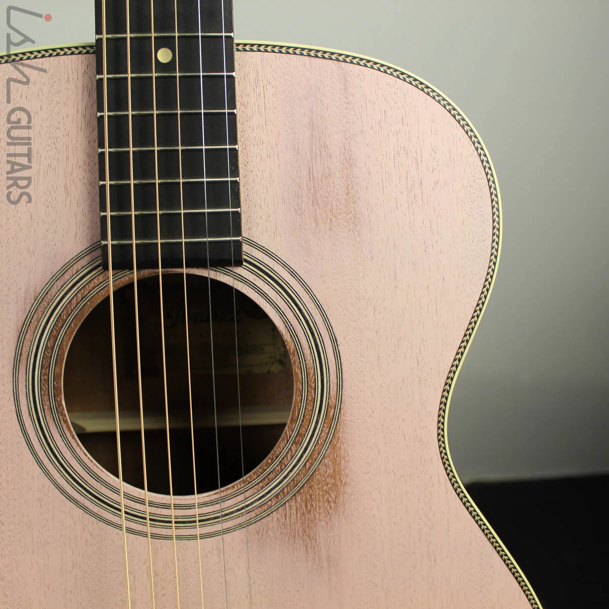 Ibanez AVC11MH Artwood Vintage Thermo Aged Antique Flamingo Pink - Image 3