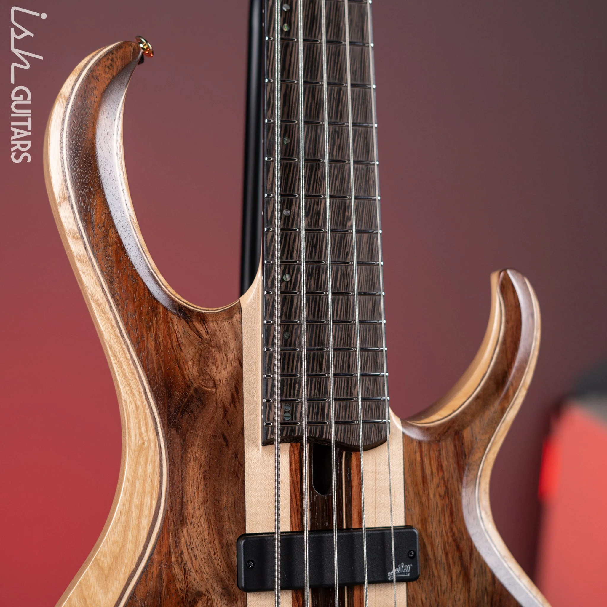 Ibanez BTB1835 Premium 5-String Bass Natural Shadow Low Gloss - Image 3