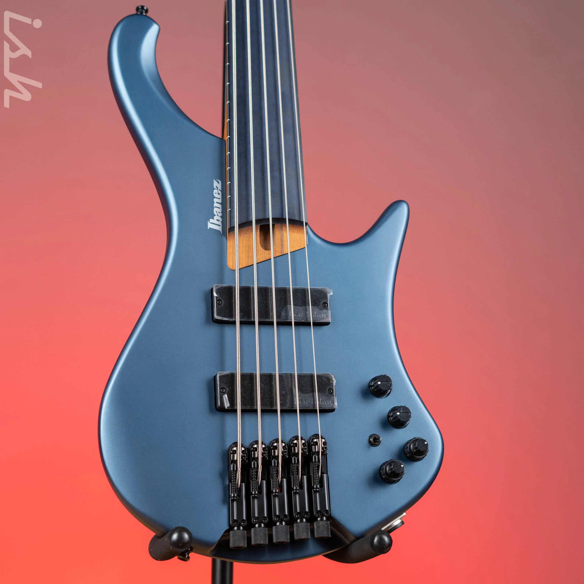 Ibanez EHB1005F Standard 5-String Fretless Multi-Scale Bass Arctic Ocean Matte Demo