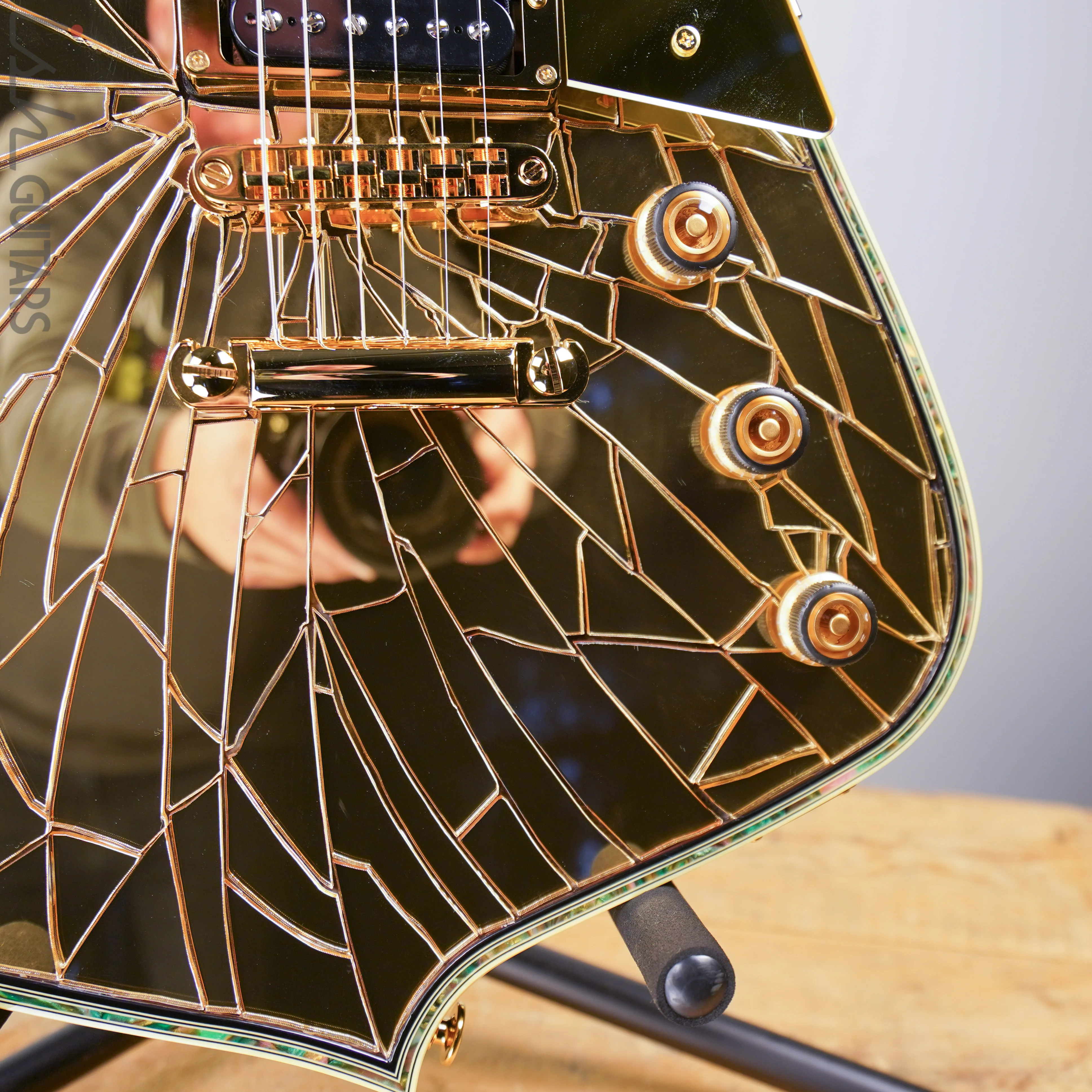 Ibanez Paul Stanley Signature PS4CM Gold Cracked Mirror Guitar Signed and Limited - Image 4