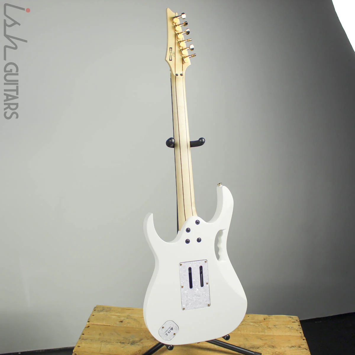 Ibanez Premium Steve Vai JEM7VP White - Image 9