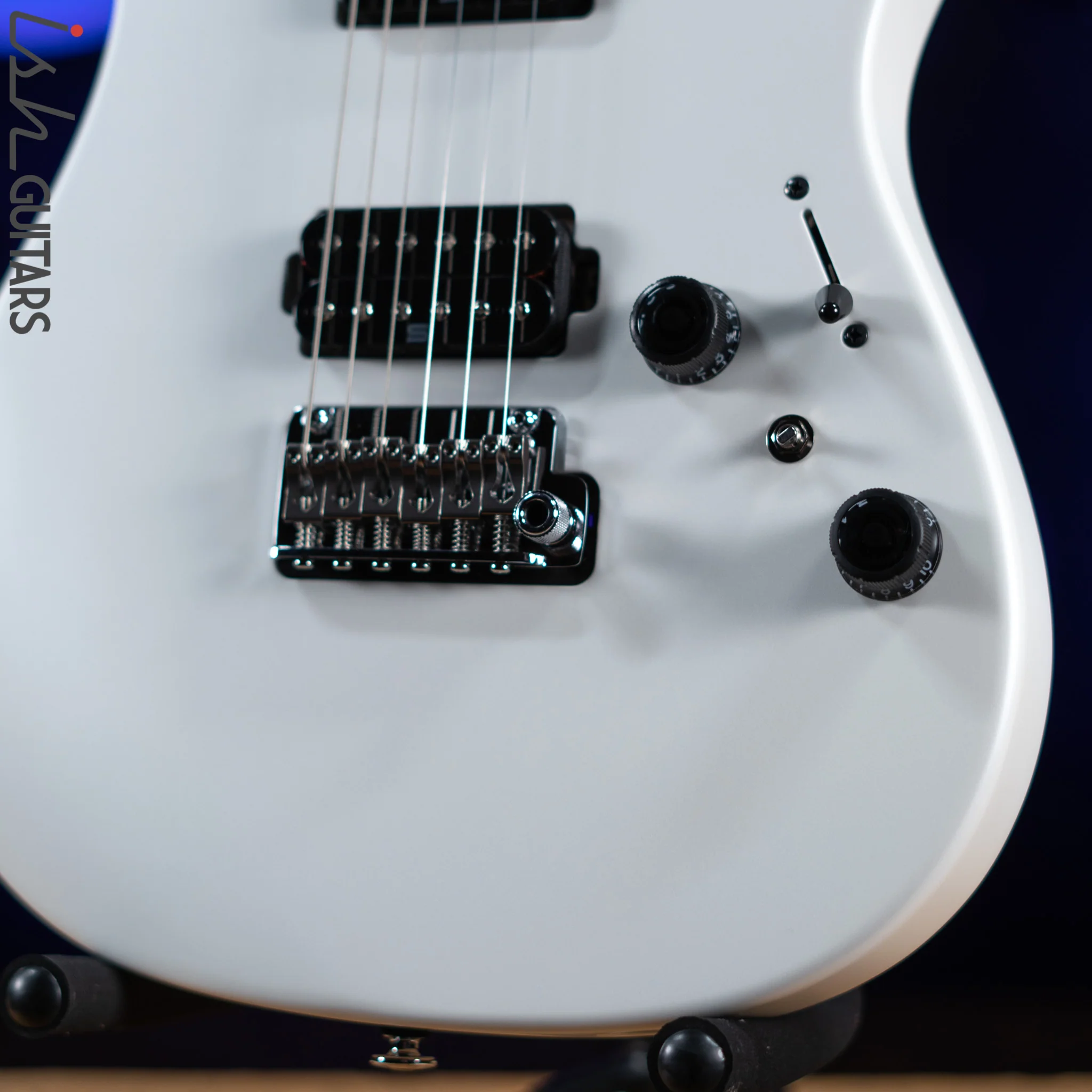 Ibanez Prestige AZ2402 Electric Guitar Pearl White Flat - Image 4