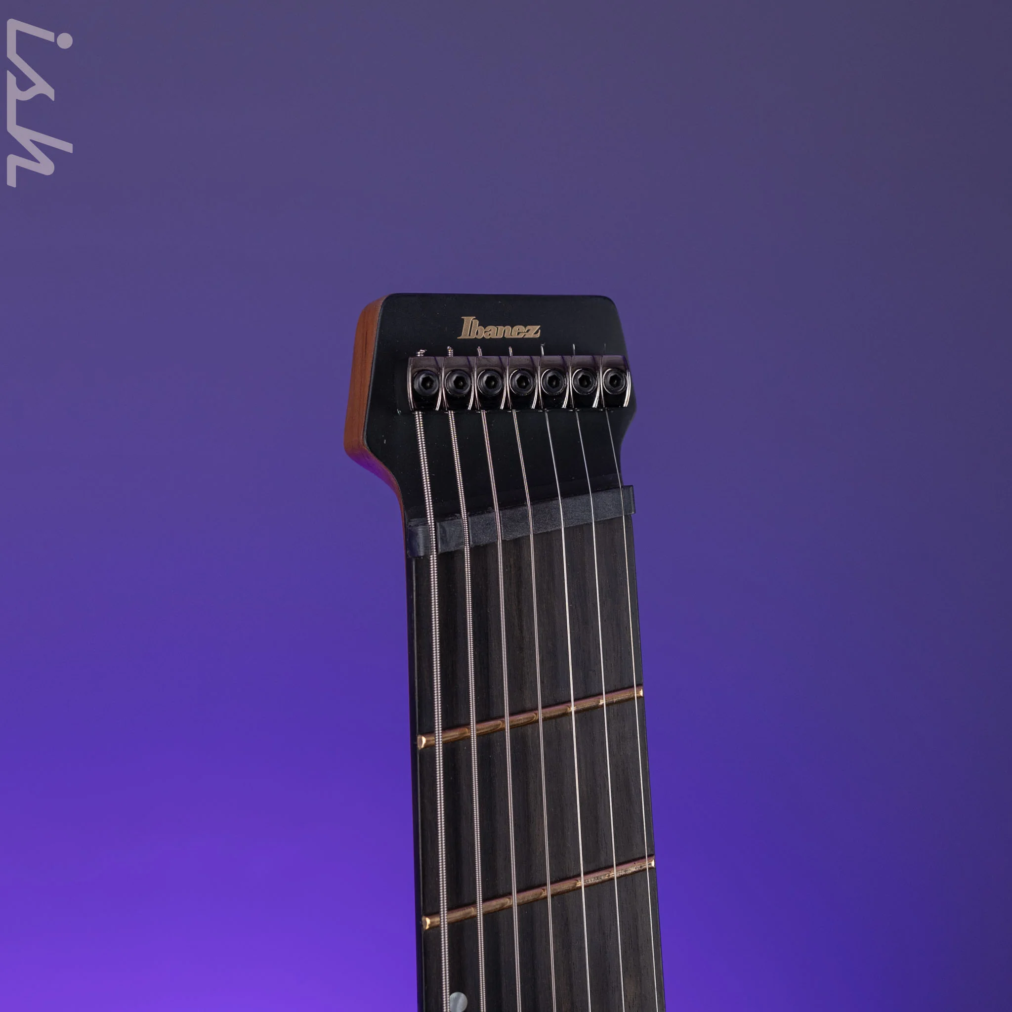 Ibanez QX527 7-string Electric Guitar Pale Moon Ebony - Image 5