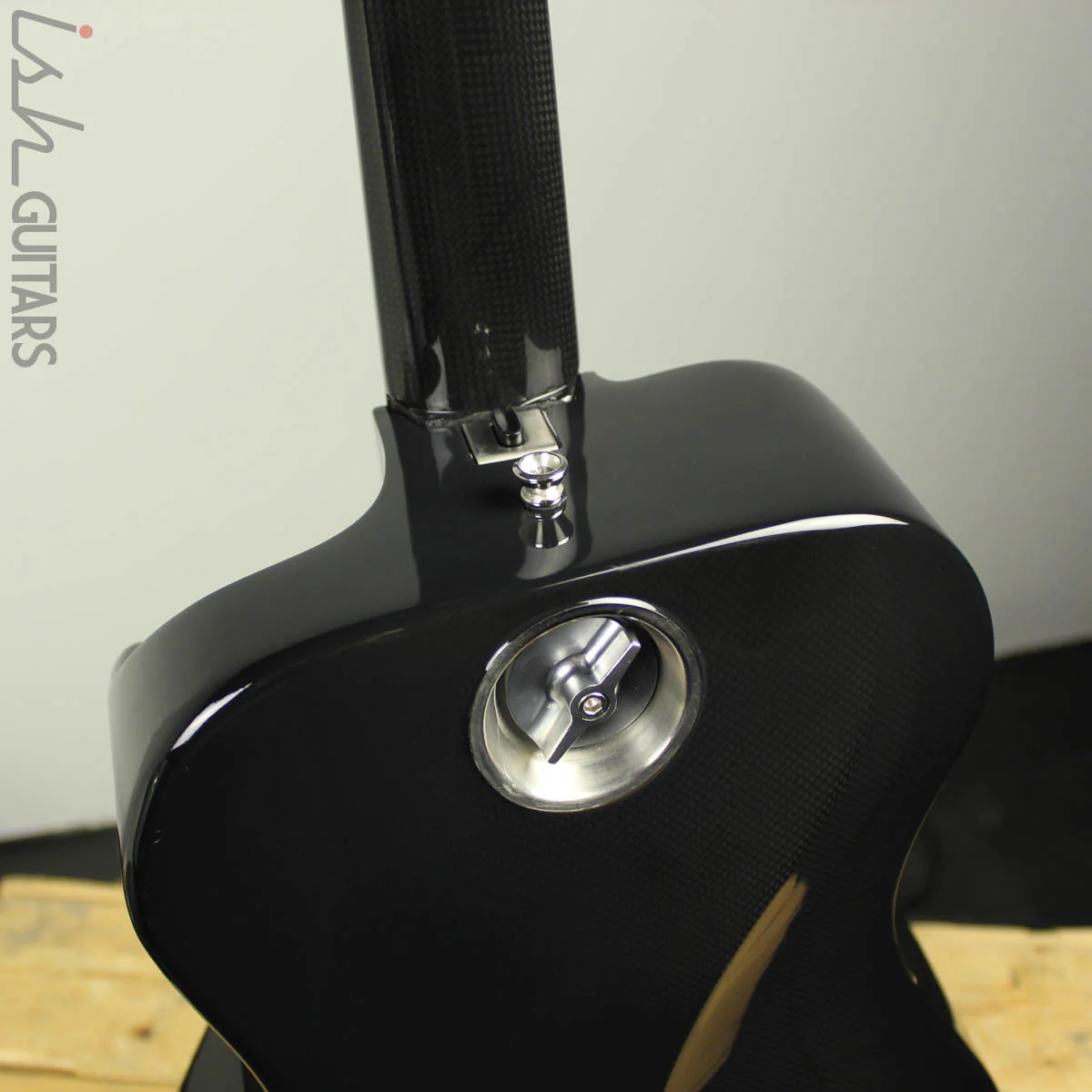 Journey Instruments Overhead OB660 Carbon Black Bass - Image 12