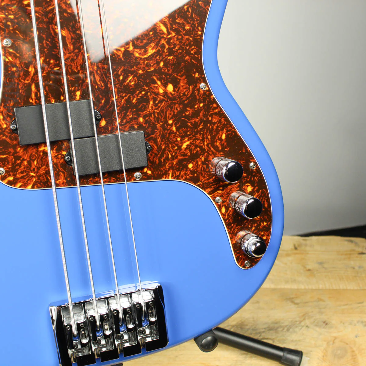 Kiesel Carvin PB4 4-String Bolt-on Bright Blue Bass - Image 3