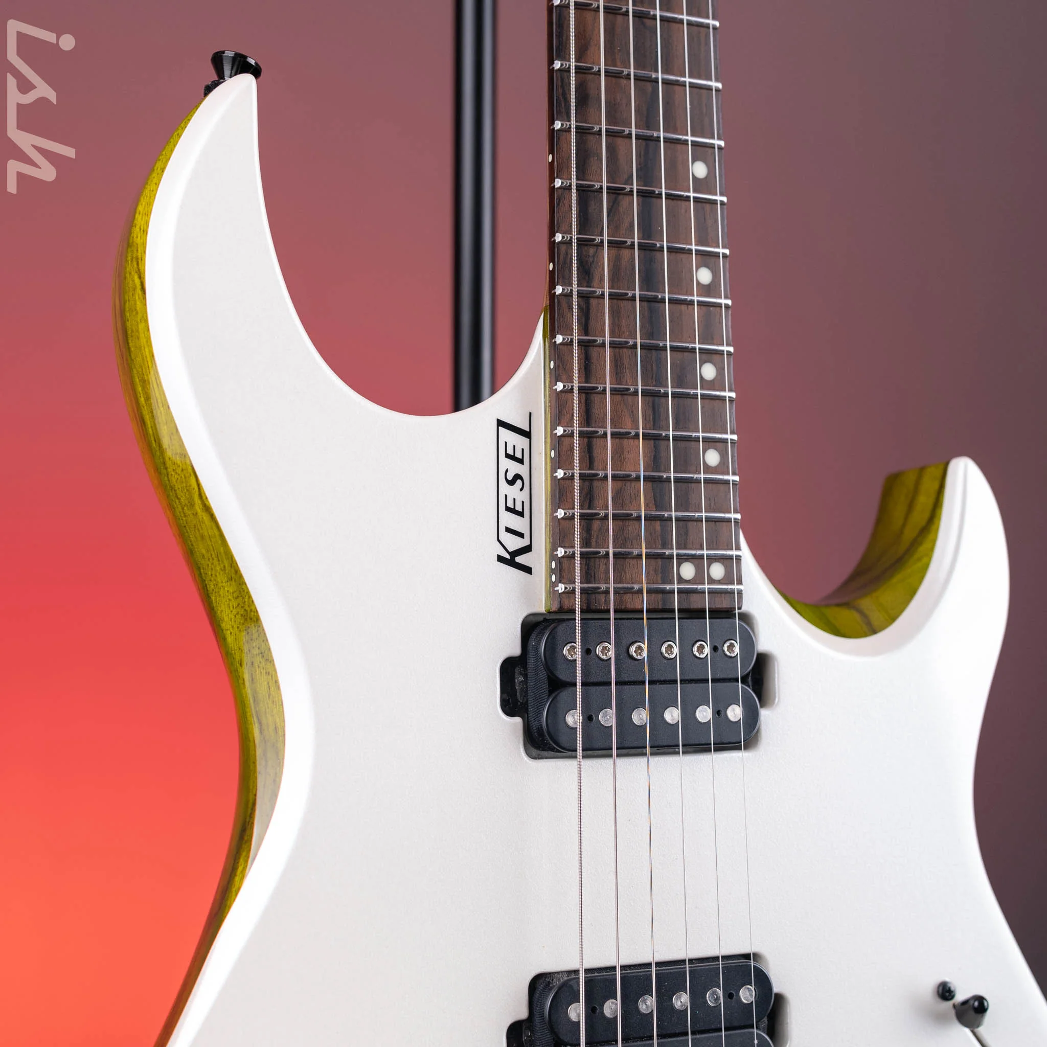Kiesel Vader 6 Pearl White - Image 3