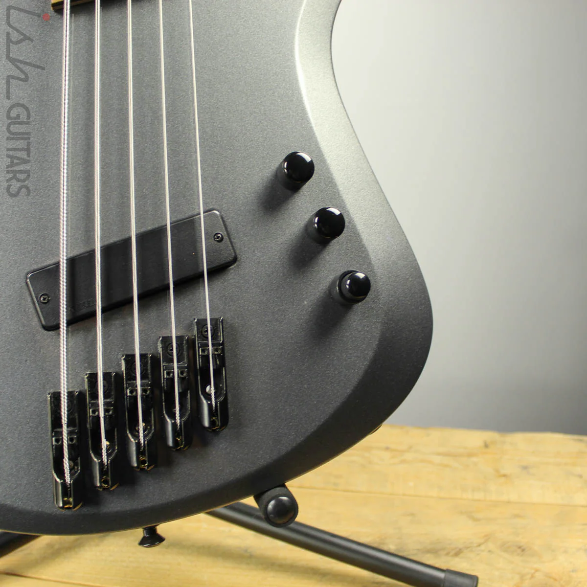 2018 Kiesel Vanquish Multi-scale 5-String Bass - Image 3