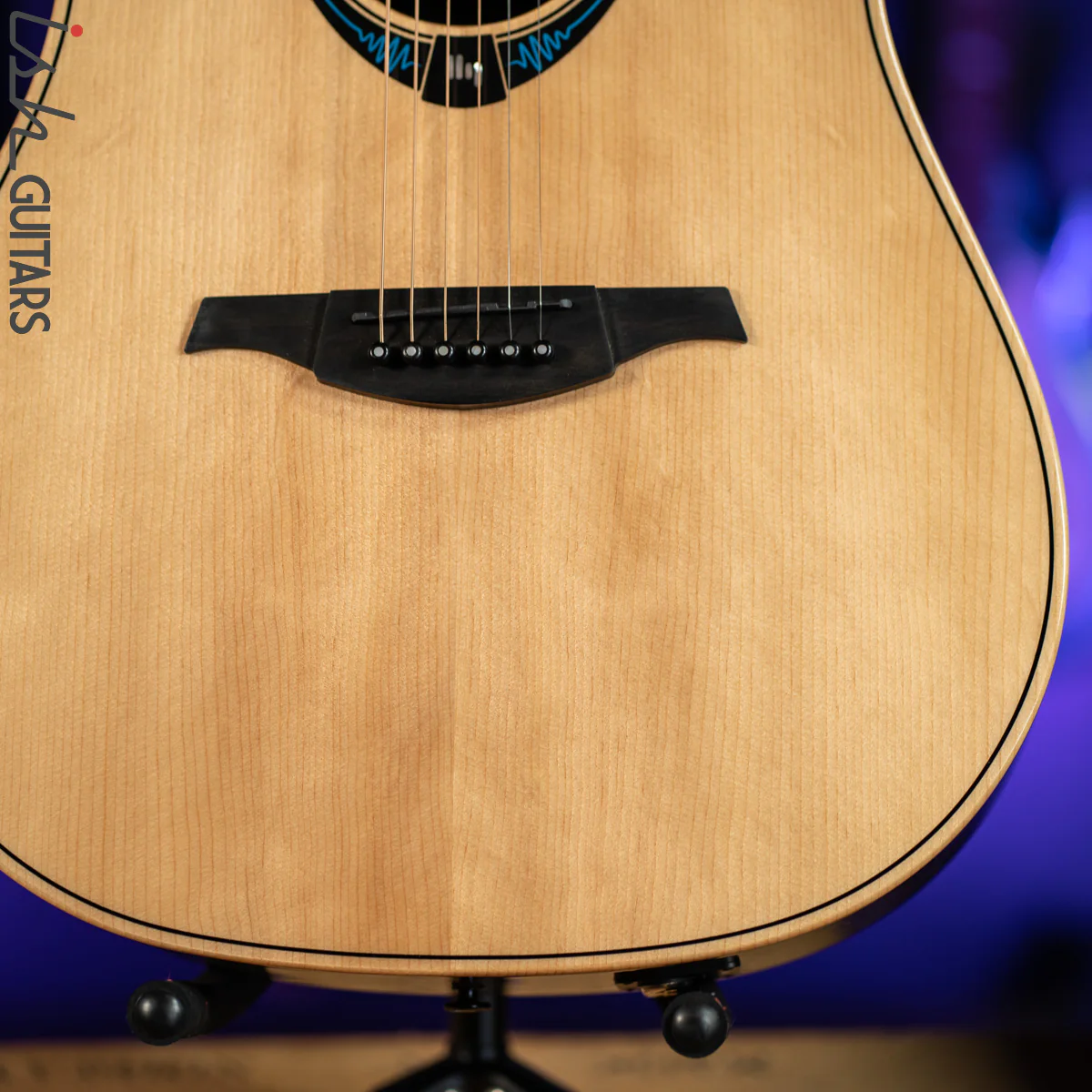 Lâg THV30DCE Dreadnought Hyvibe Tramontane Smart Guitar - Image 4