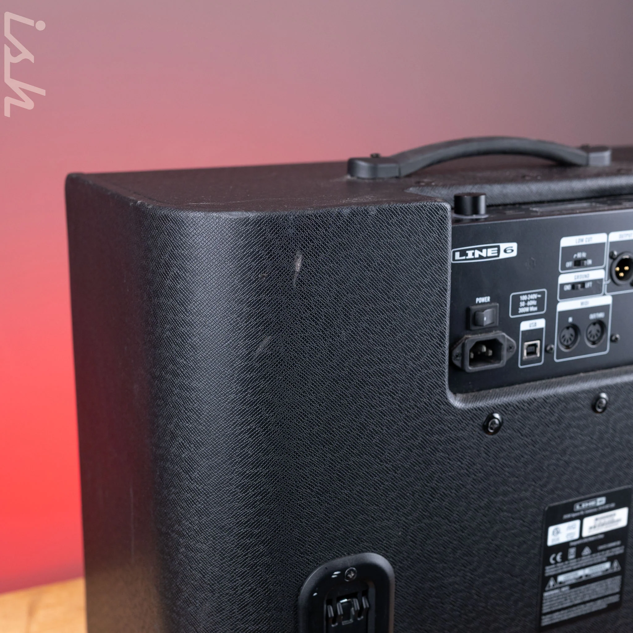 2020s Line 6 POWERCAB 112 Plus Active Guitar Speaker System - Image 7