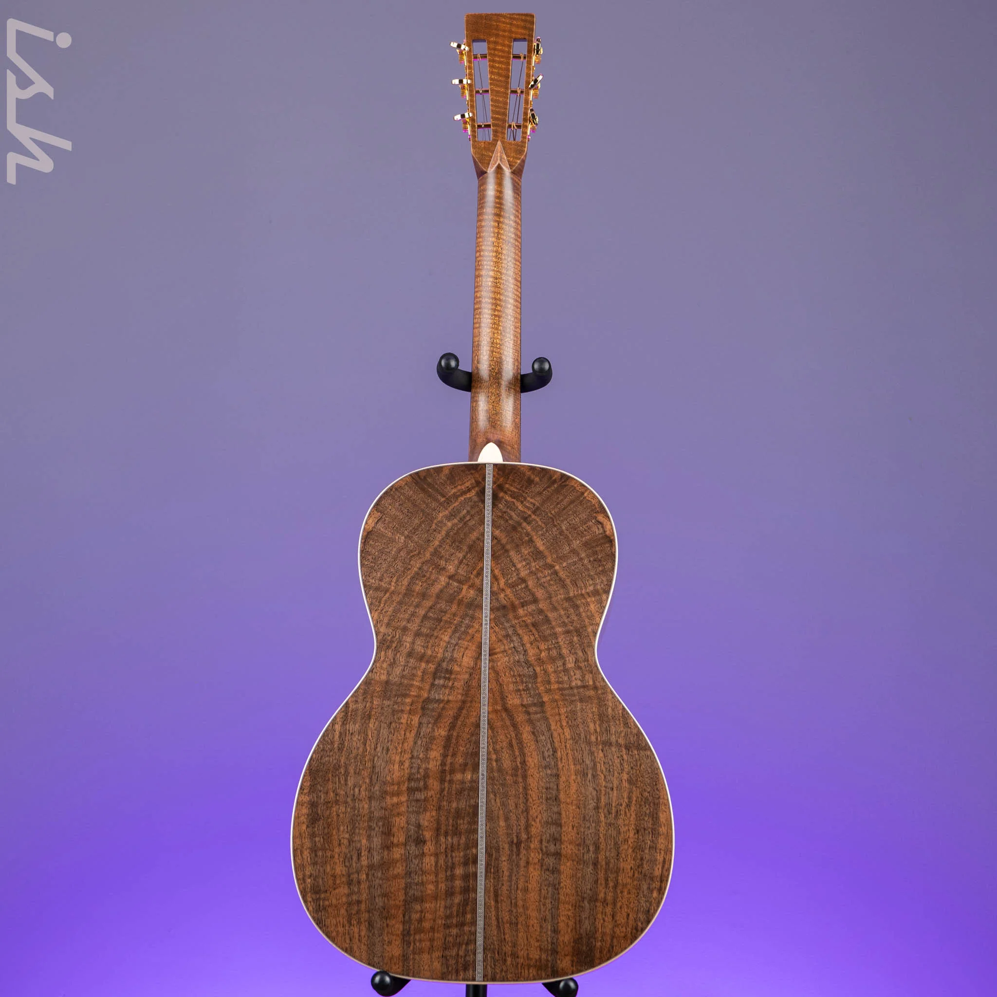 Martin Custom Shop 00-12 Slotted Claro Walnut w/ Flamed Maple Binding - Image 7