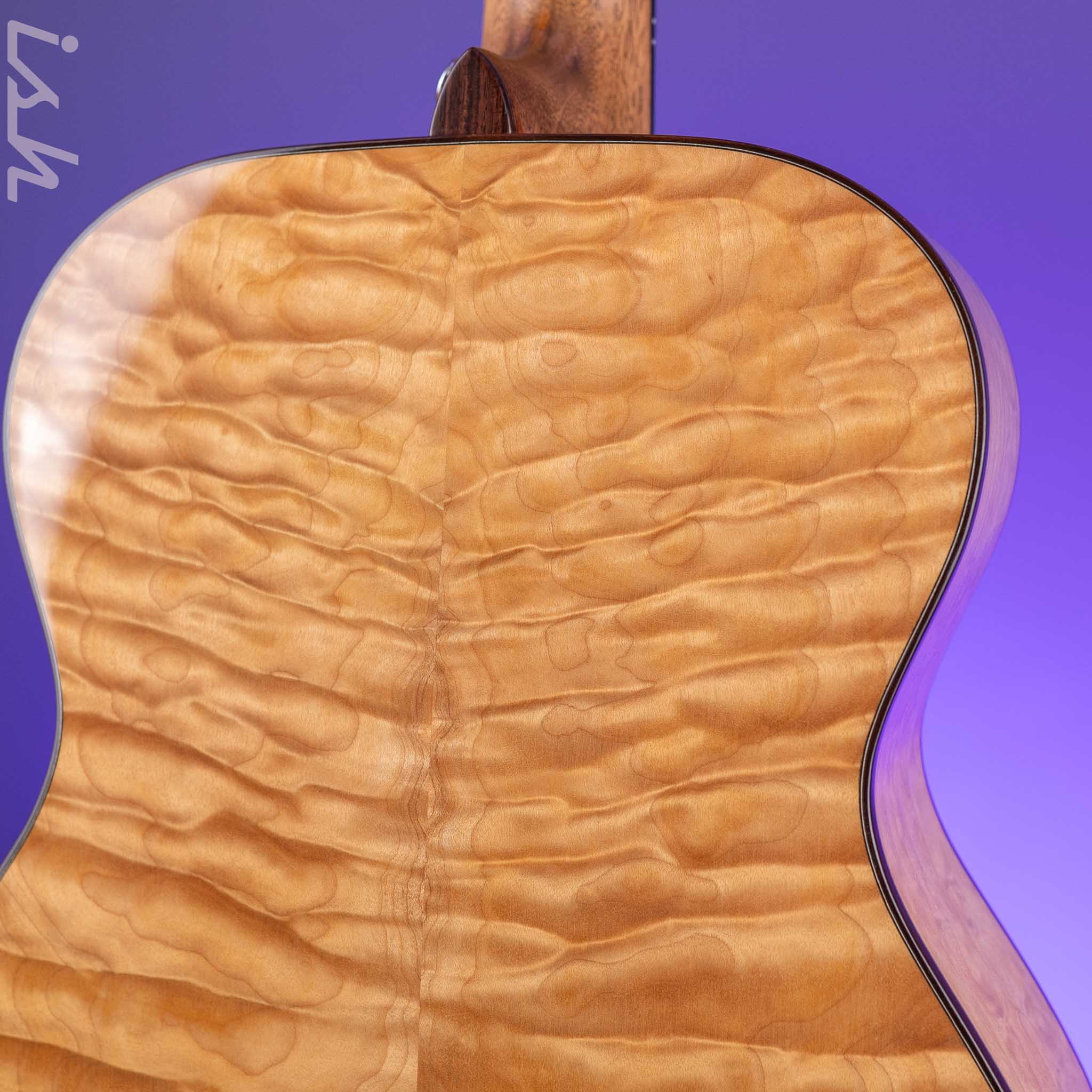 Martin Custom Shop 00-28 Style Western Red Cedar w/ Premium Quilted Maple Back & Sides - Image 11