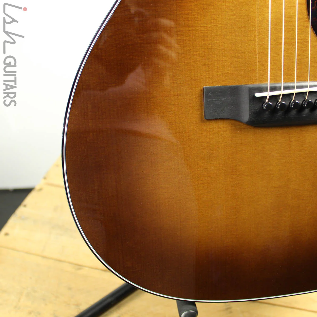 Martin Custom Shop 000-18 Curly Ash 1933 Amber Tone Burst (DEMO VIDEO) - Image 5