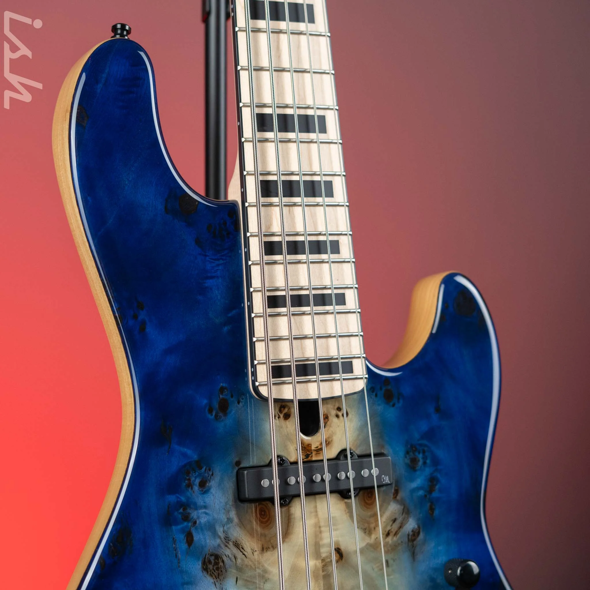 Mayones Jabba Custom EP 5 Bass Transparent Natural Fade Blue Burst Out Gloss - Image 3