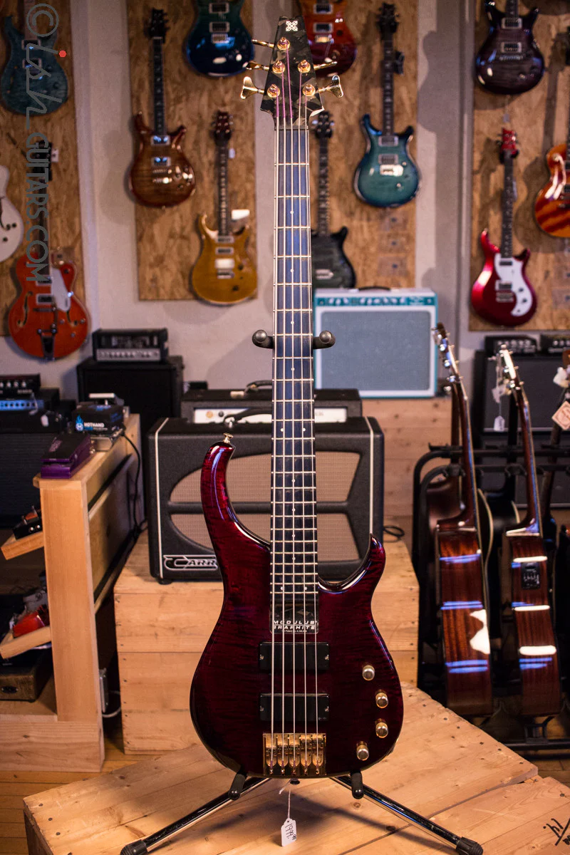 Modulus Quantum 5 String Graphite Bass - Image 2