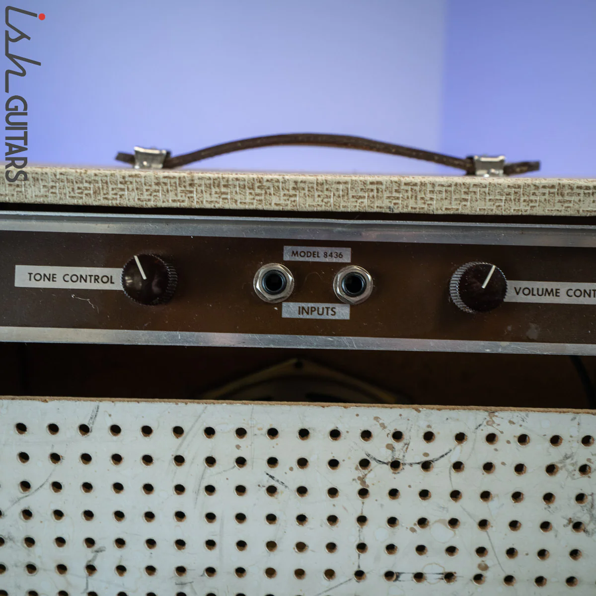 Montgomery Ward Amp Vintage Model 8436 - Image 7