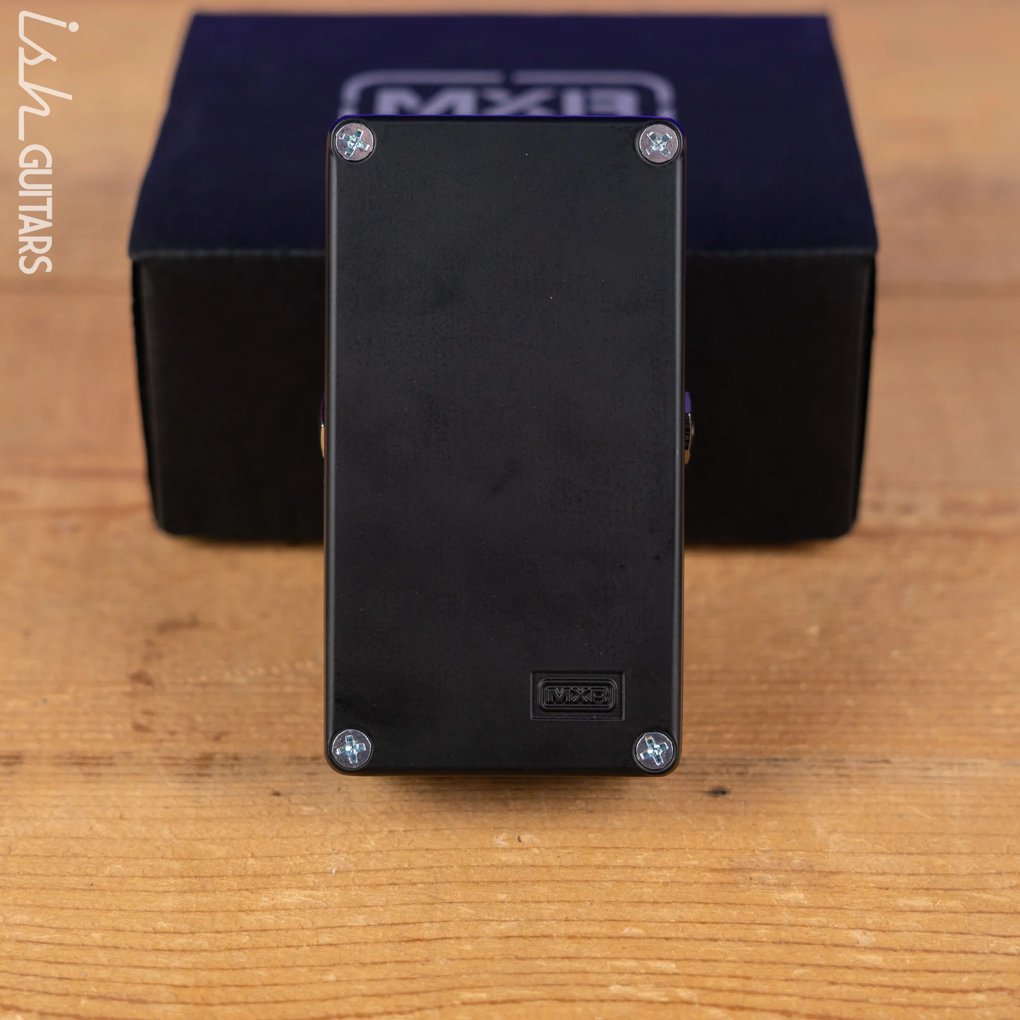MXR CSP041 Hybrid Fuzz Guitar Pedal - Image 2