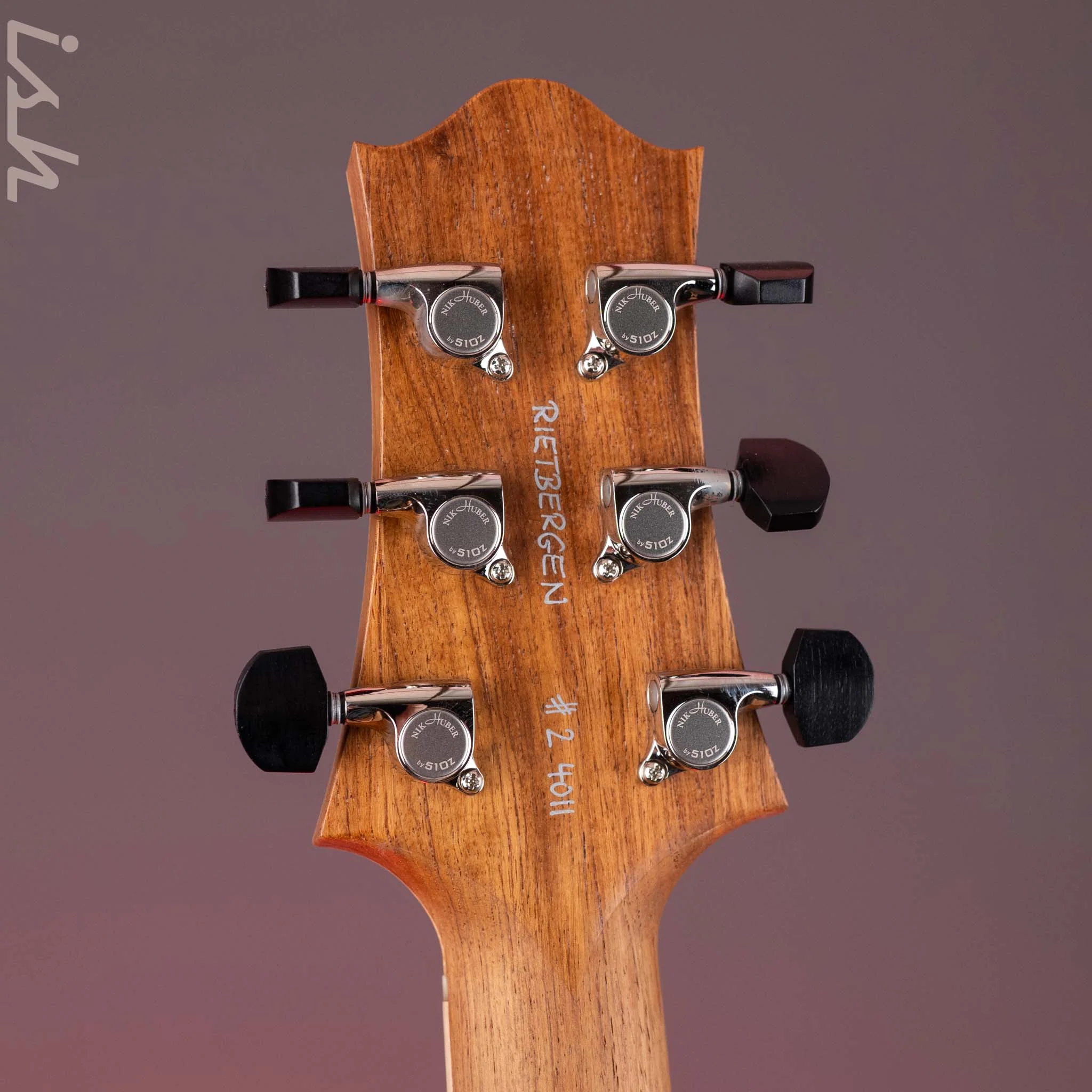 Nik Huber Rietbergen Custom Blue - Image 13