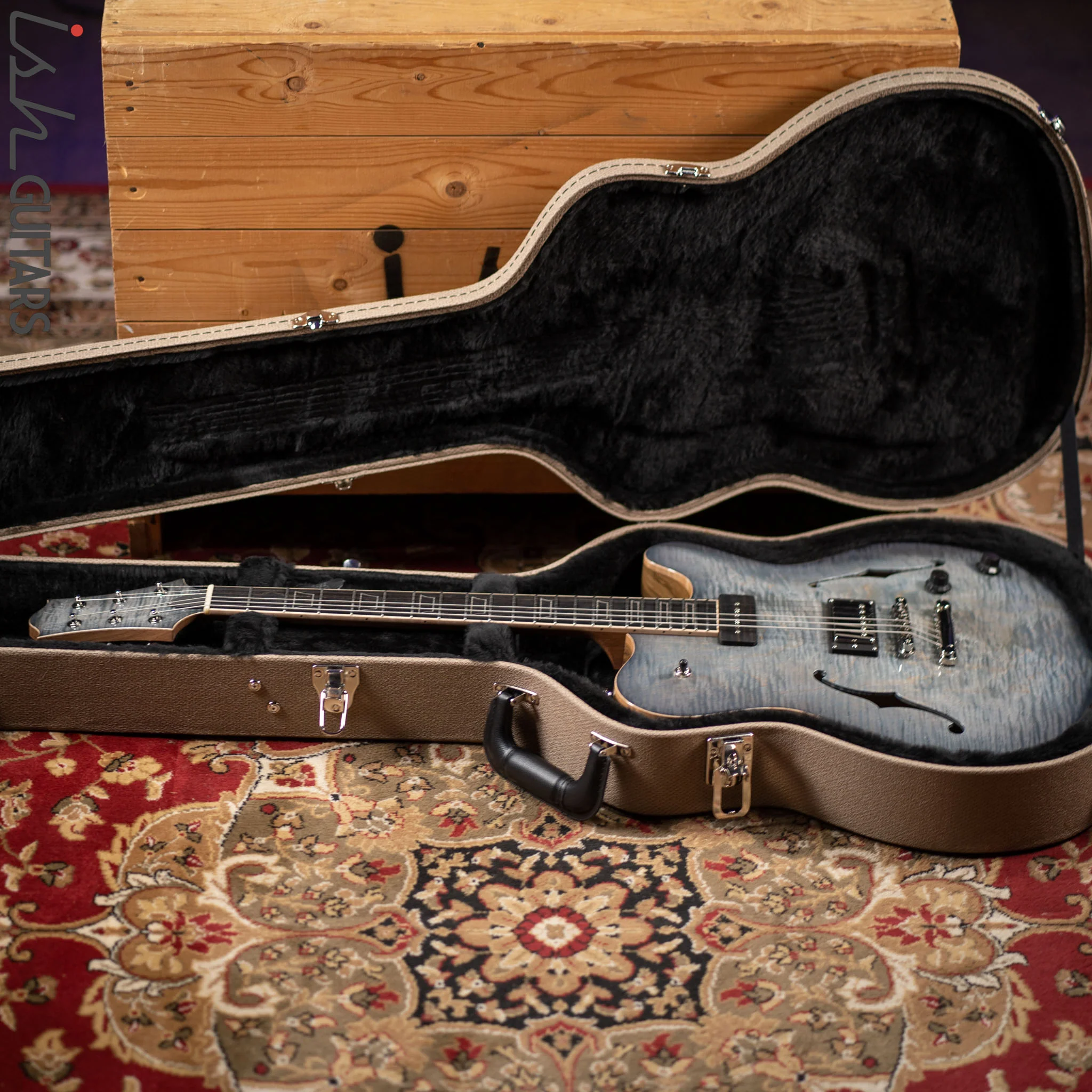 Nik Huber Rietbergen Custom Blue - Image 16