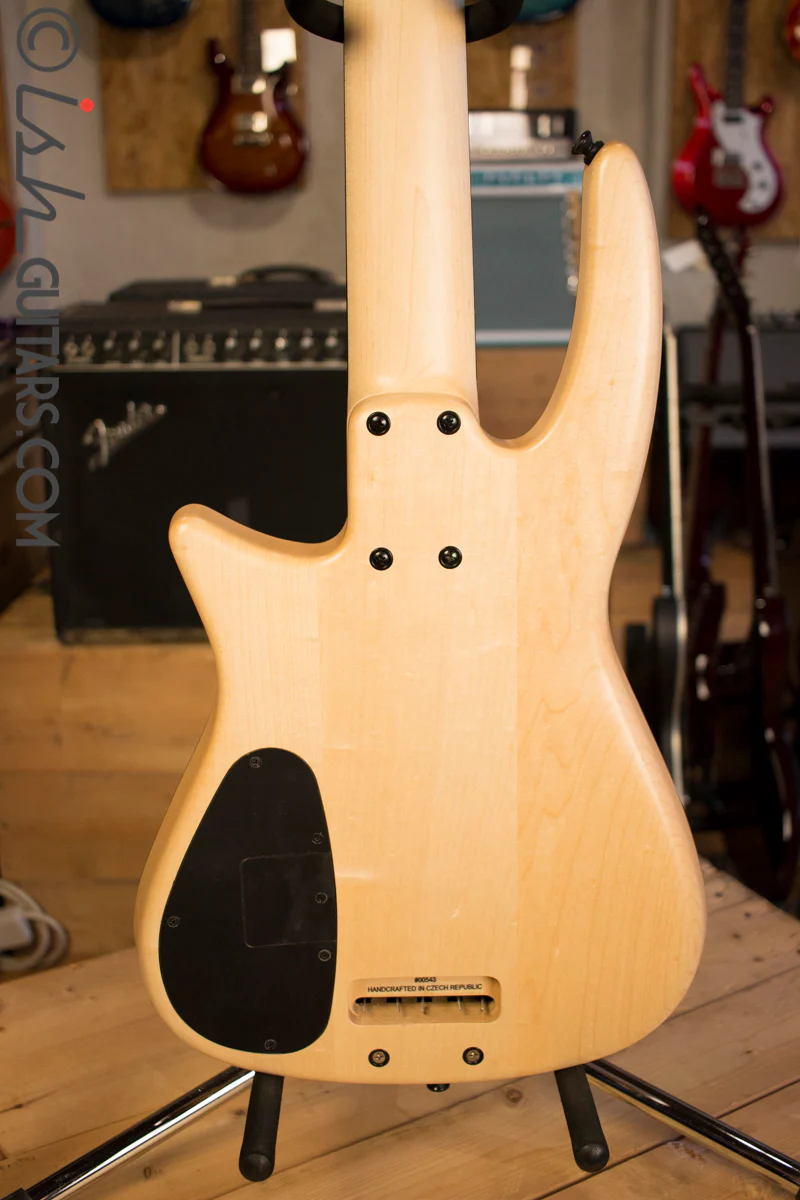NS Designs CR5 Bass Guitar Natural Satin Fretted Headless - Image 7