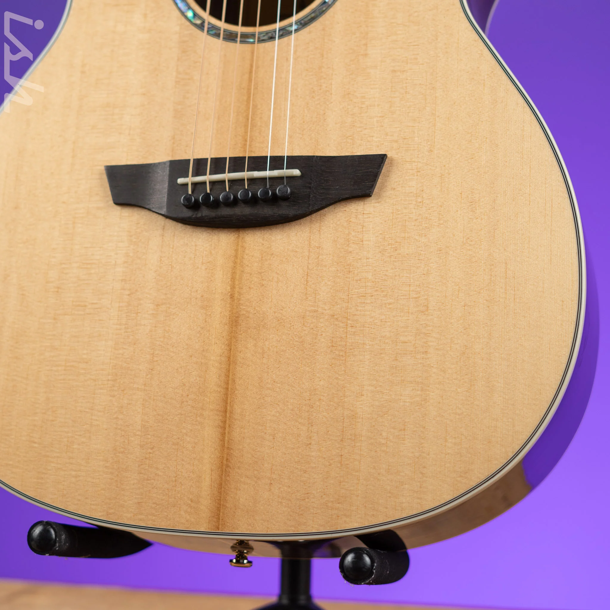 Orangewood Brooklyn Grand Concert Acoustic Guitar - Image 4