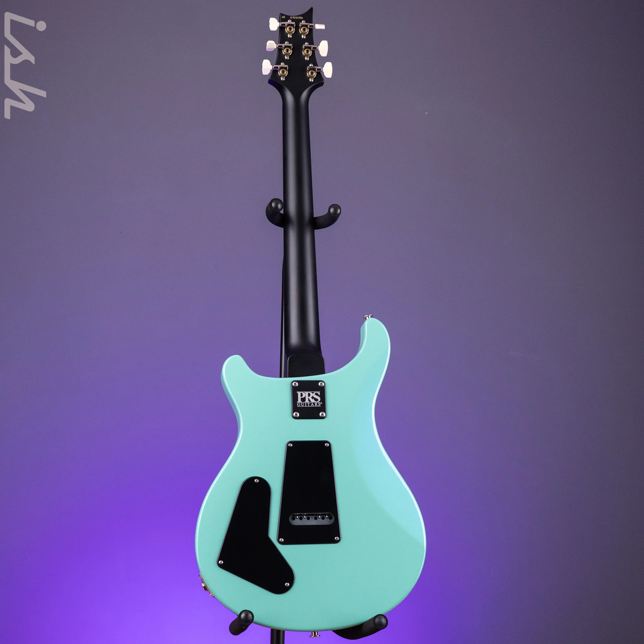 PRS CE 22 Powder Blue w/ Black Satin Neck - Image 8