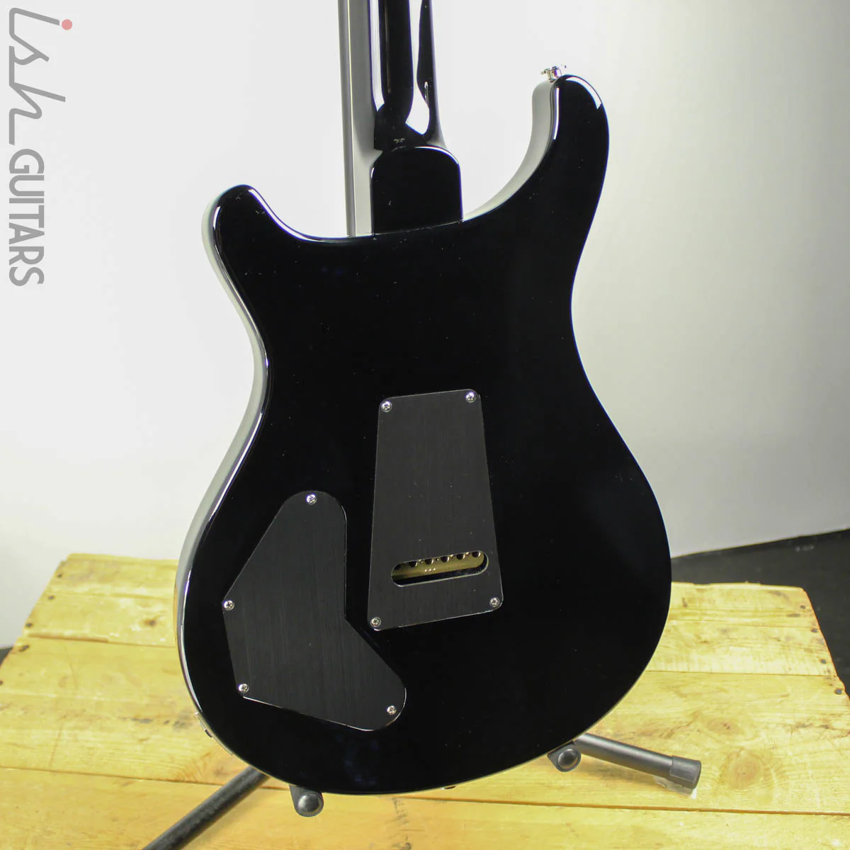 2019 PRS DGT Tremolo Opaque Black - Image 9