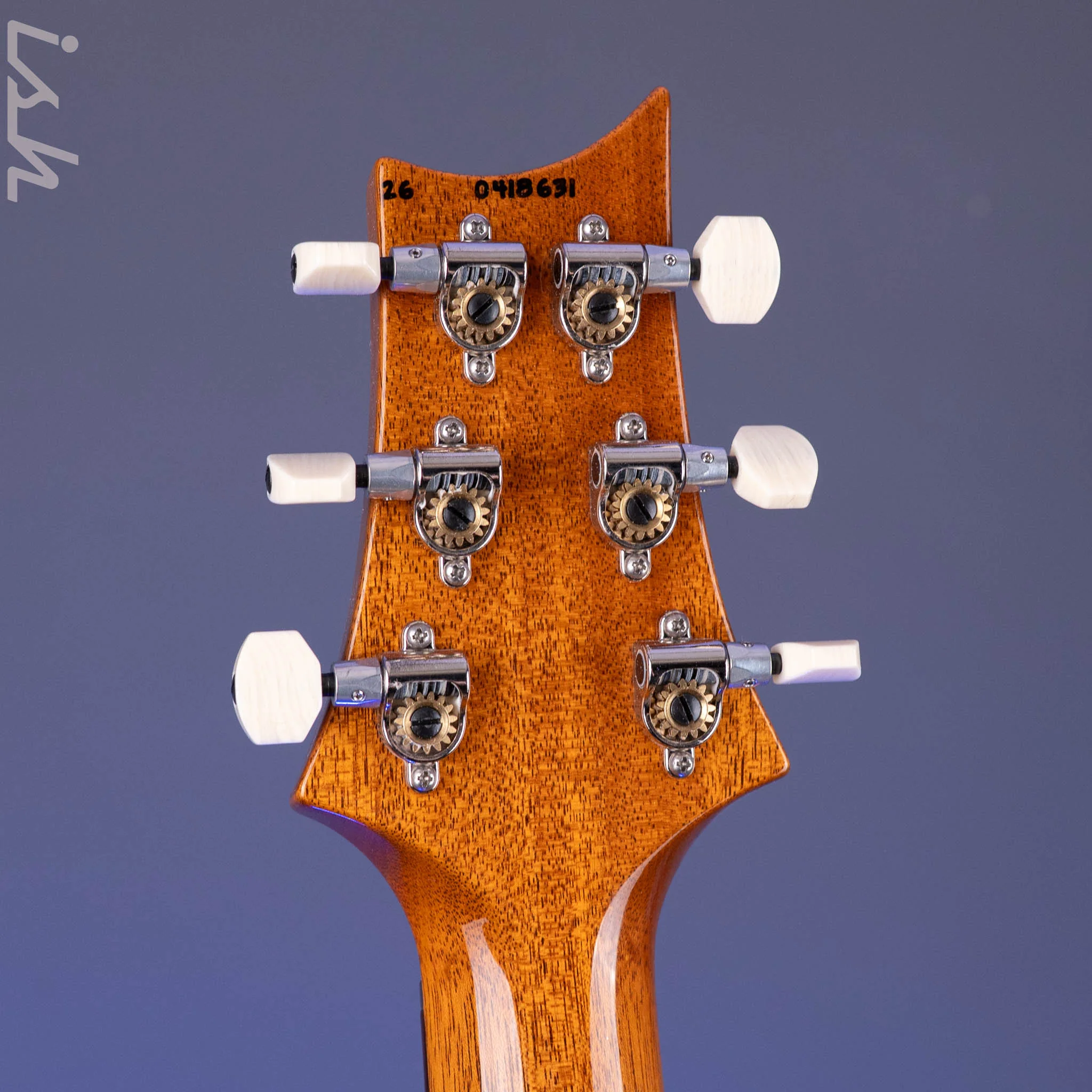 PRS DGT Semi-Hollow Limited Gold Top Cherry Burst - Image 12