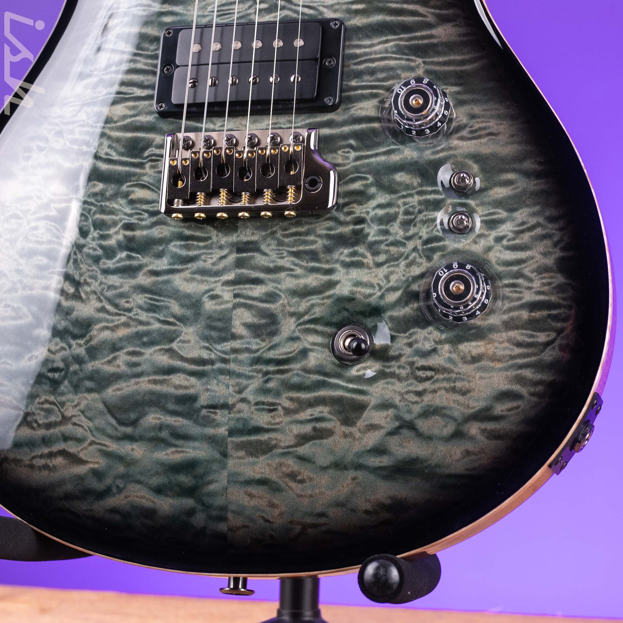 PRS Kanami Limited Edition Custom 24-08 Trampas Green Smokeburst - Image 5