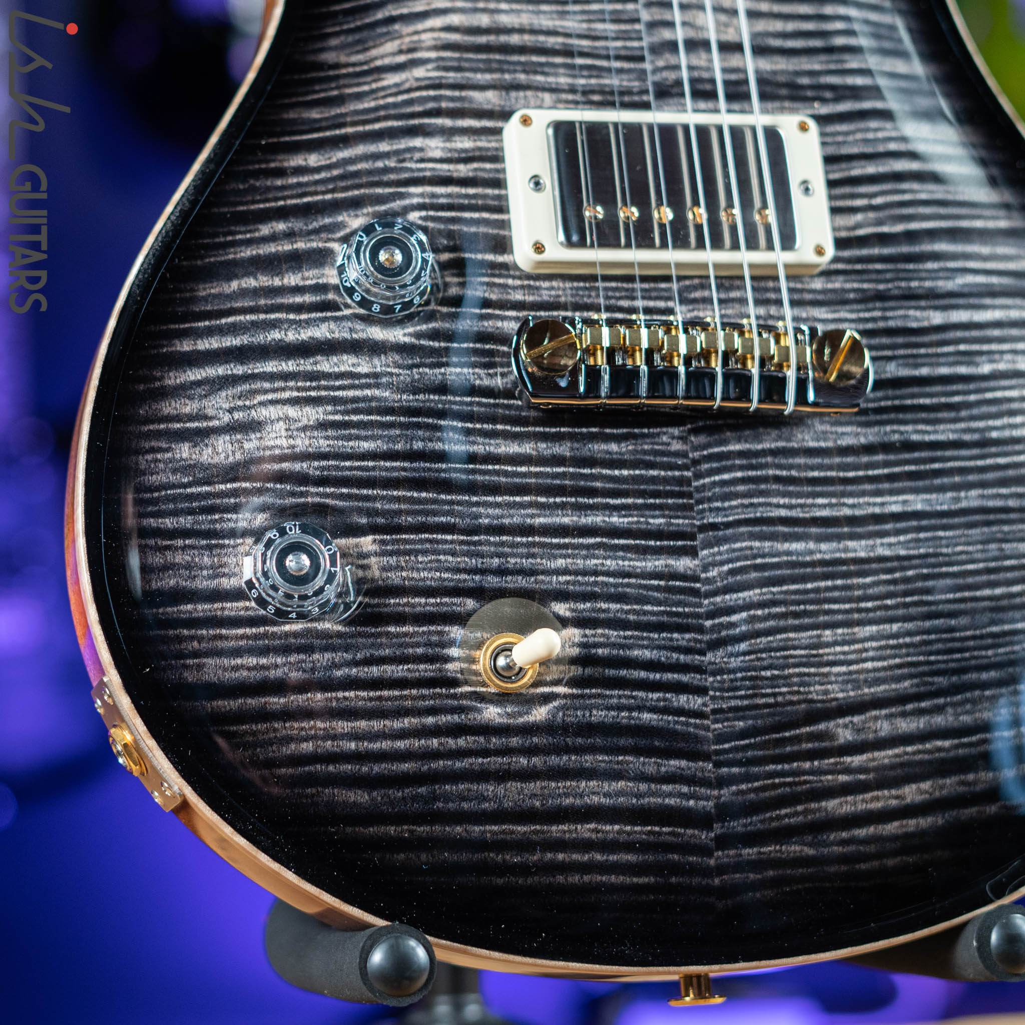 PRS McCarty Lefty Wood Library Charcoal Burst Artist Flame Maple - Image 4