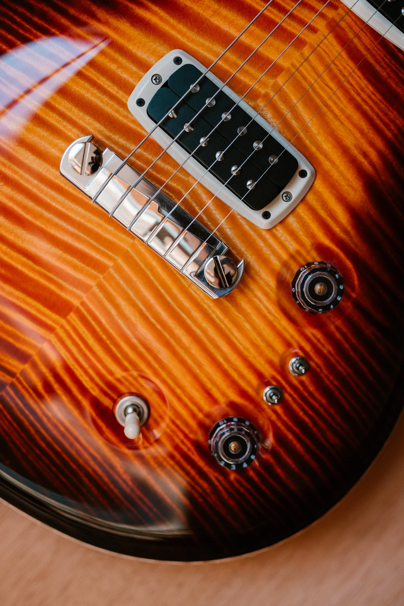 PRS Private Stock Paul's 85 Limited Edition Electric Tiger Glow - Image 7