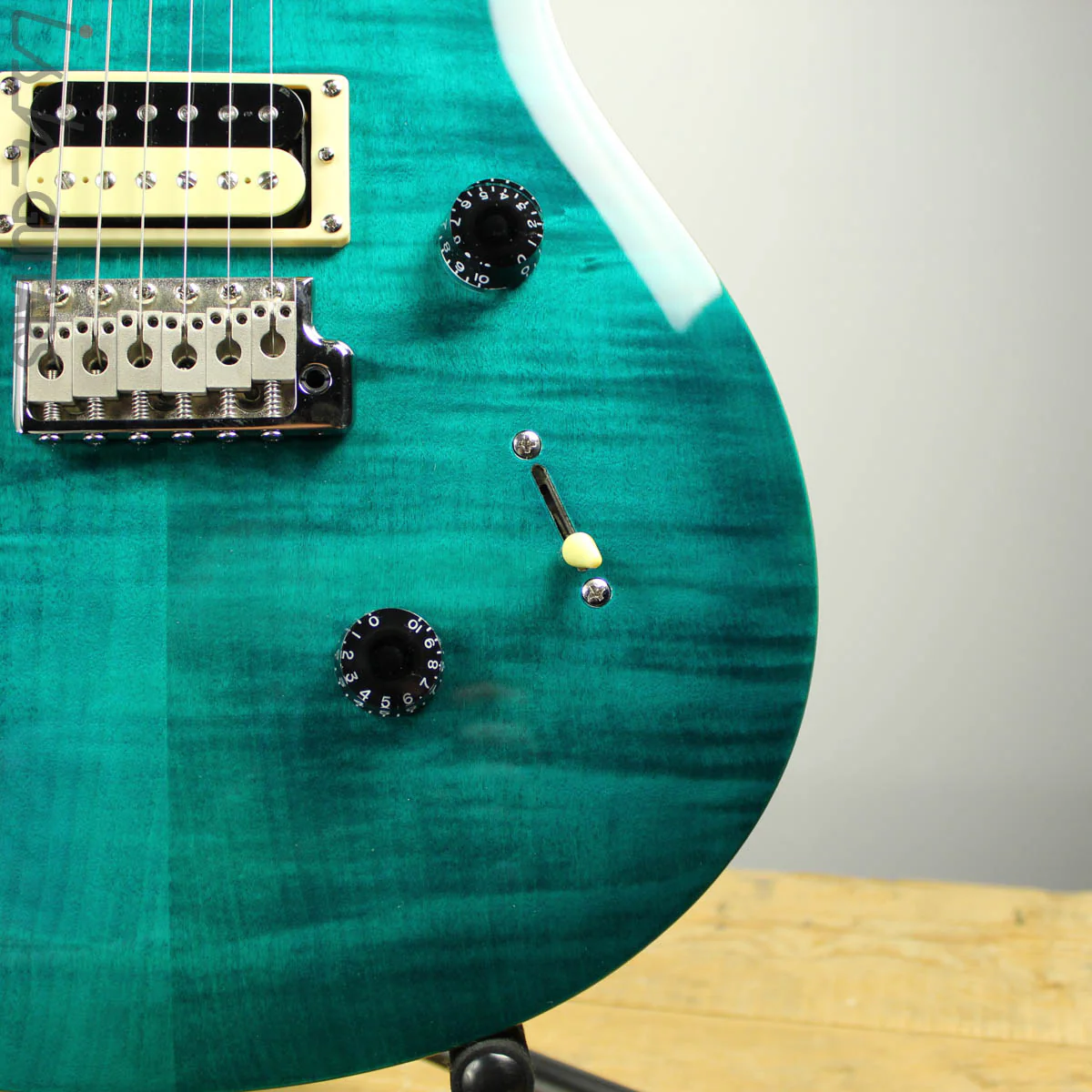 2020 PRS SE Custom 24 Sapphire - Image 3