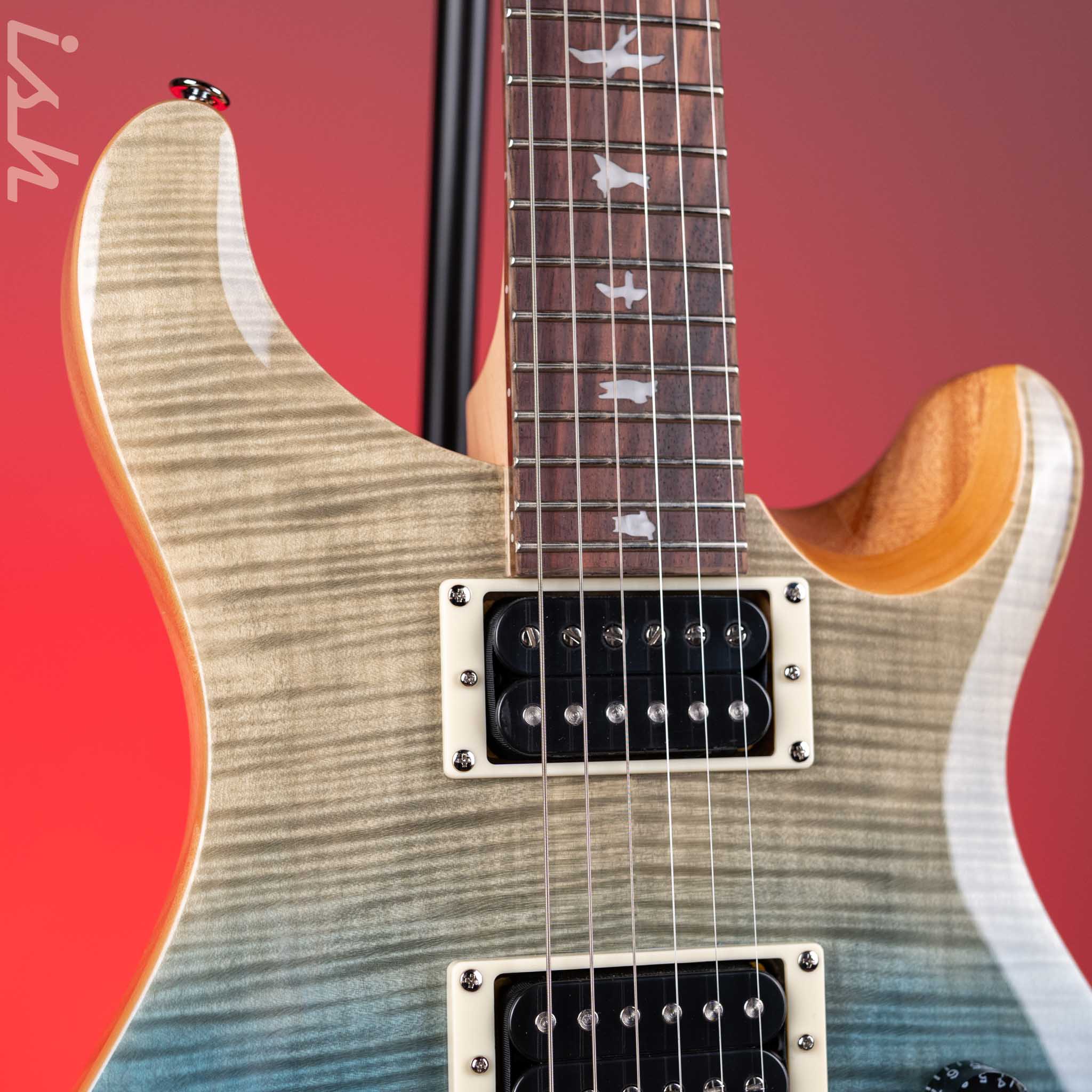 PRS SE Custom 24 Electric Guitar Blue Fade Demo - Image 3