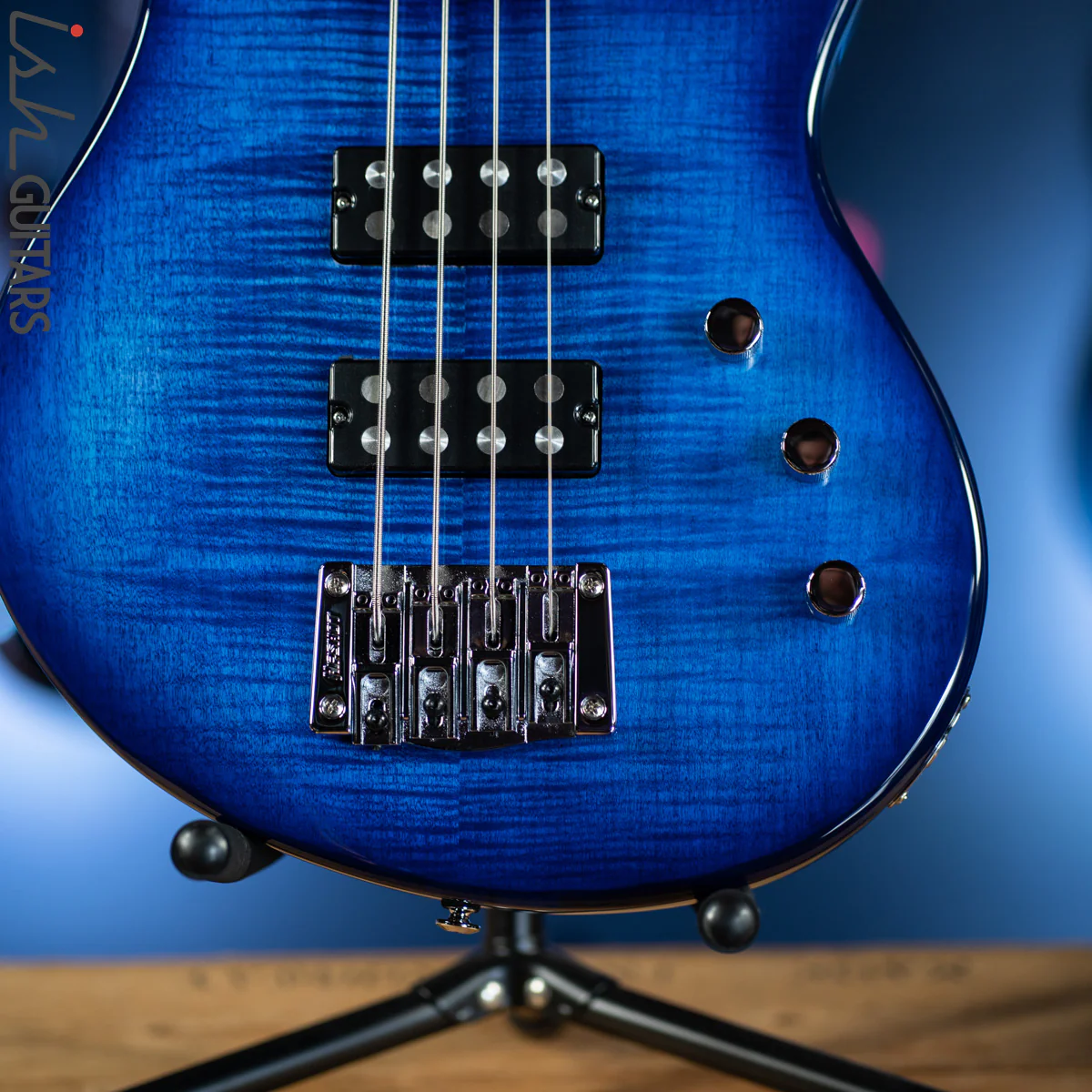 PRS SE Kingfisher Bass Faded Blue Wrap Around Burst Demo - Image 4