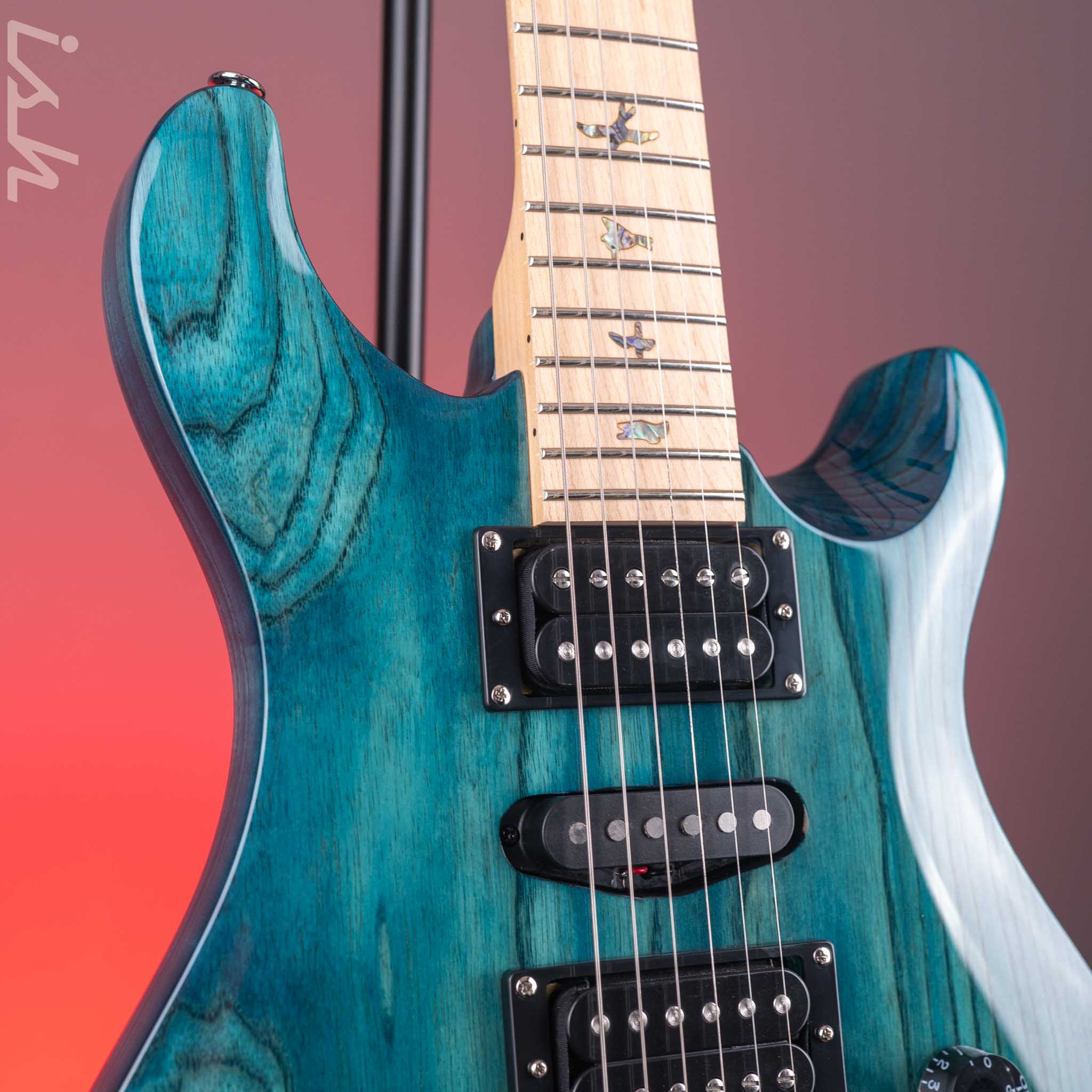 PRS SE Swamp Ash Special Electric Guitar Iri Blue - Image 3