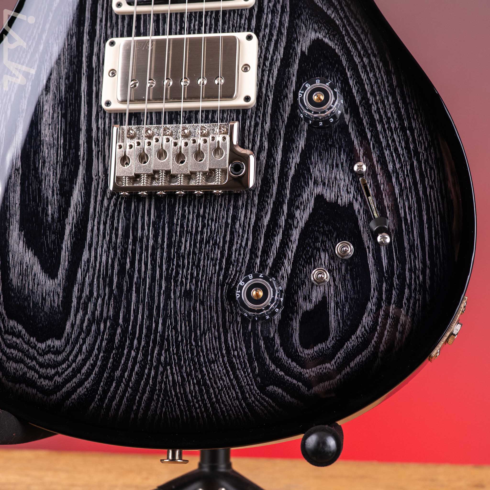 PRS Swamp Ash Special Black Doghair Smokeburst - Image 6
