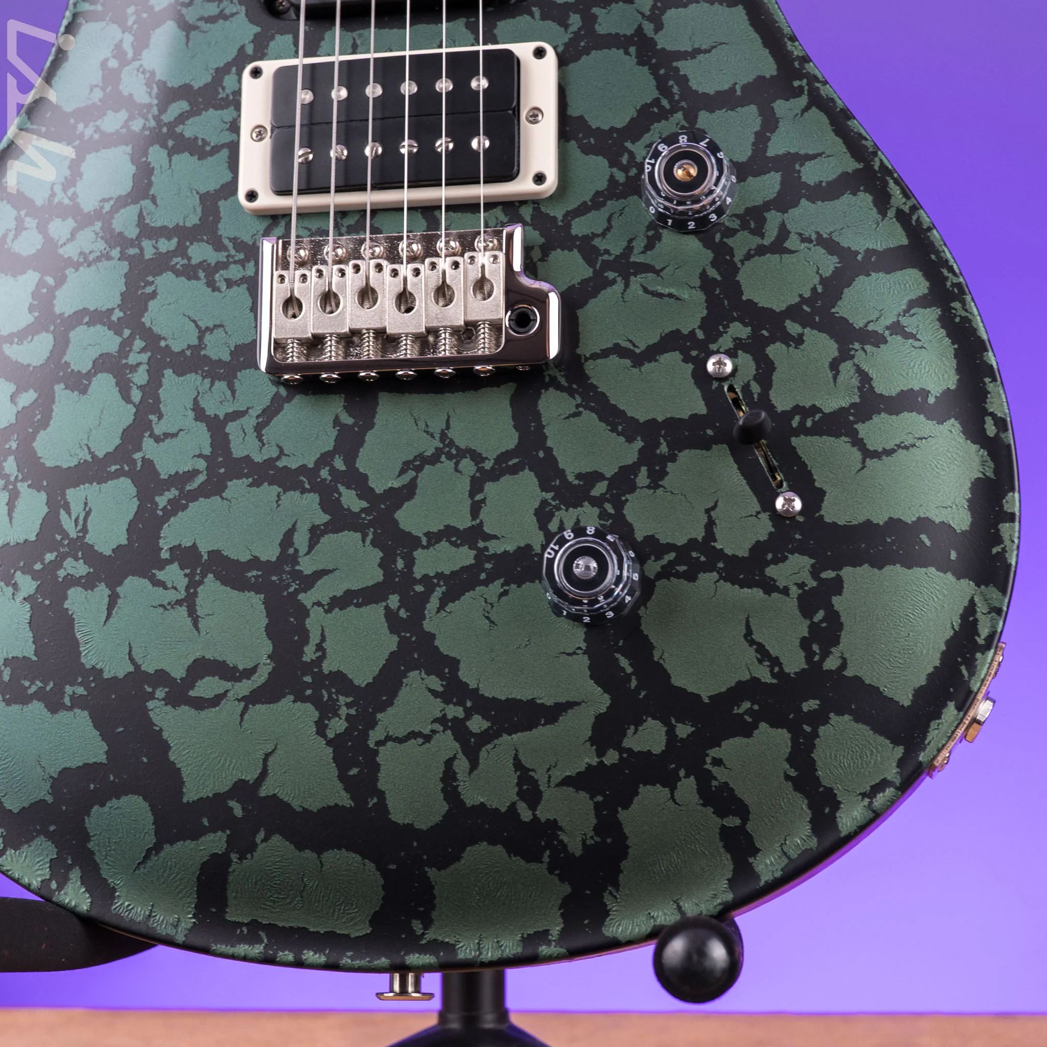PRS CE 24 Special Limited Edition Macha Green Black Crackle - Image 5