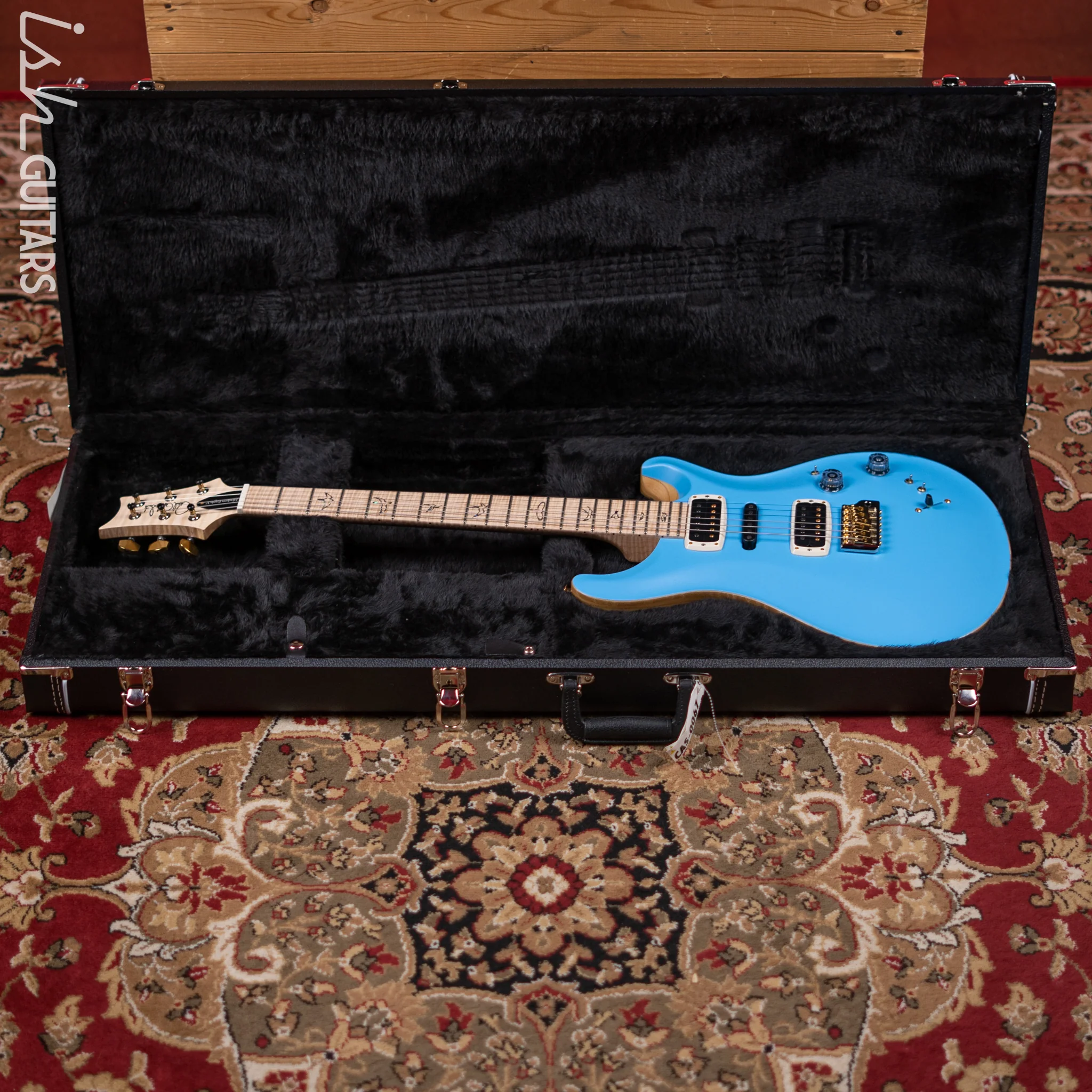 PRS Wood Library Modern Eagle V Satin Powder Blue - Image 14