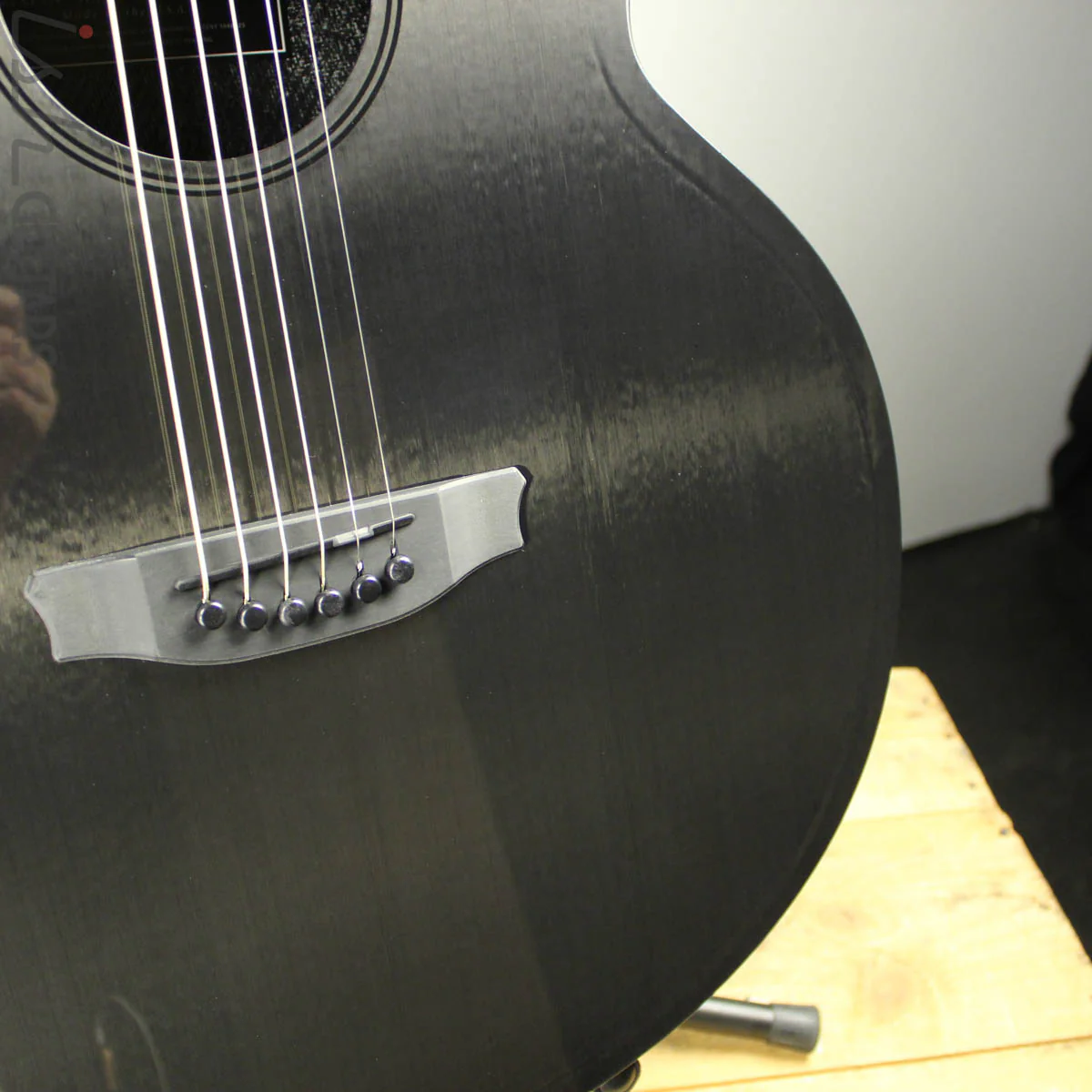 Rainsong CH-JM1000NS Concert Hybrid Jumbo Carbon Fiber Acoustic Guitar - Image 4