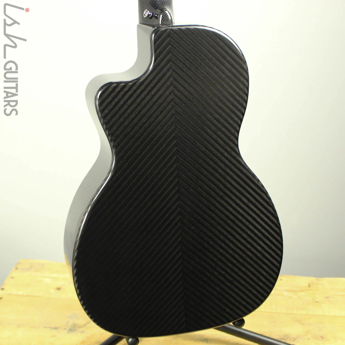 Rainsong CO-PA9000NS Concert Series Parlor Nylon Carbon Fiber Acoustic - Image 9