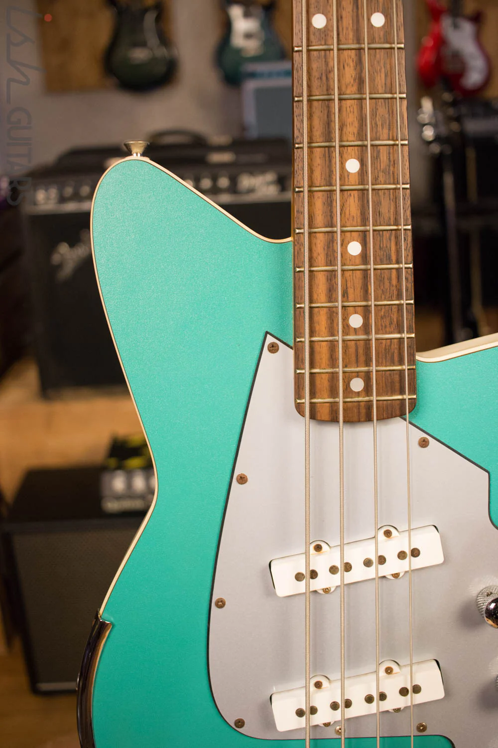 USA Reverend RumbleFish Turquoise 4 String Bass RARE - Image 3