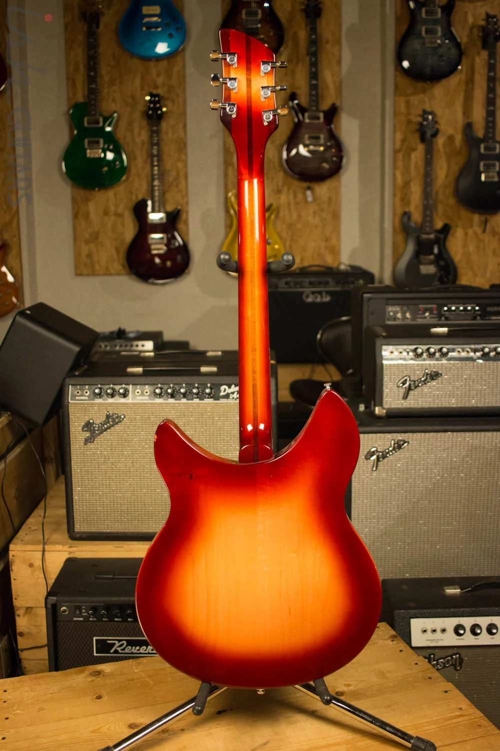 1992 Rickenbacker 330 FireGlo Electric Guitar - Image 8