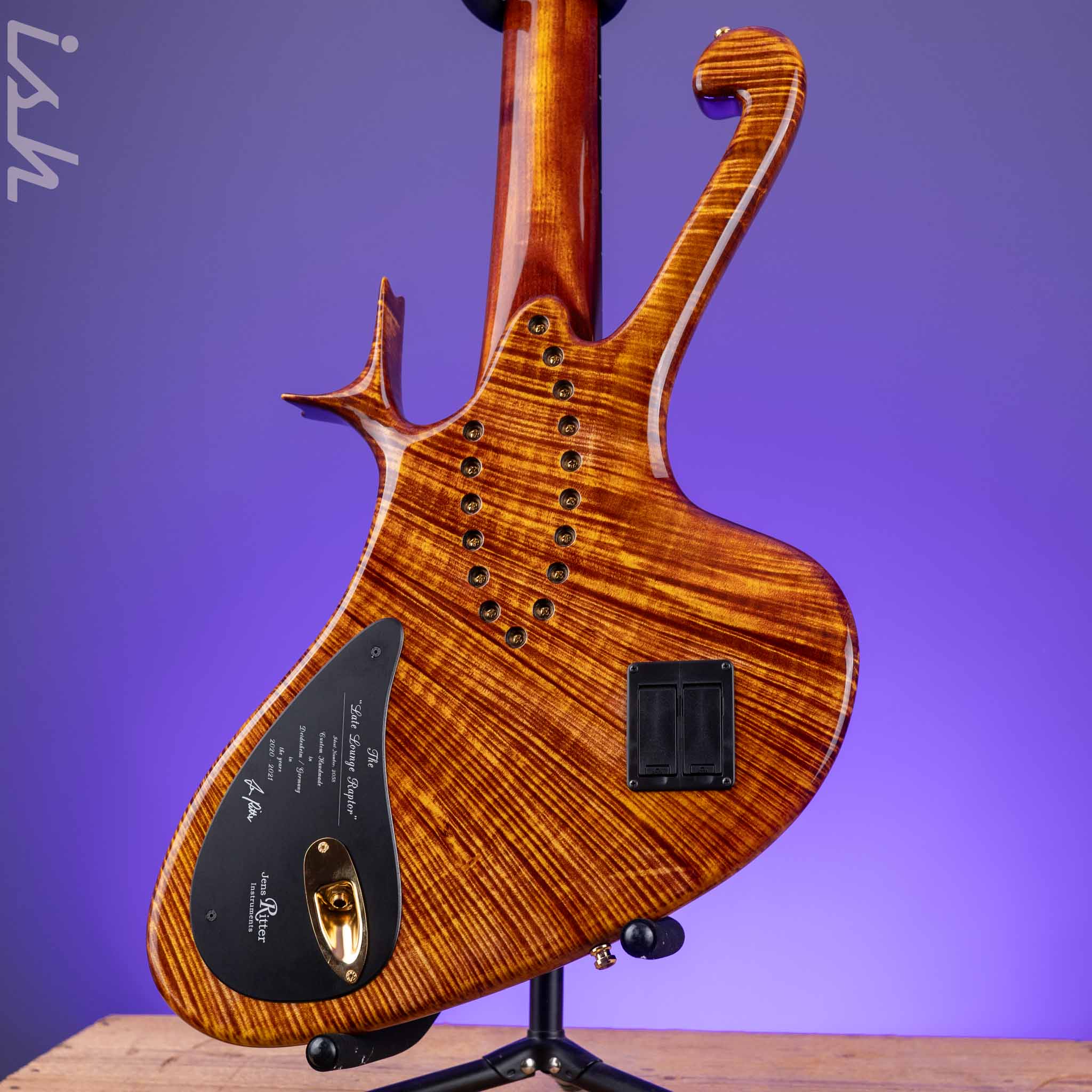 Ritter “The Late Lounge Raptor” 5 String Bass - Image 7