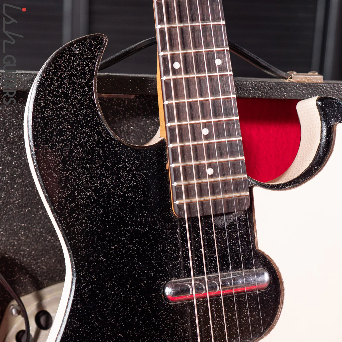 1960s Sears Silvertone Model 1448 Guitar and Amplifier Case - Image 5
