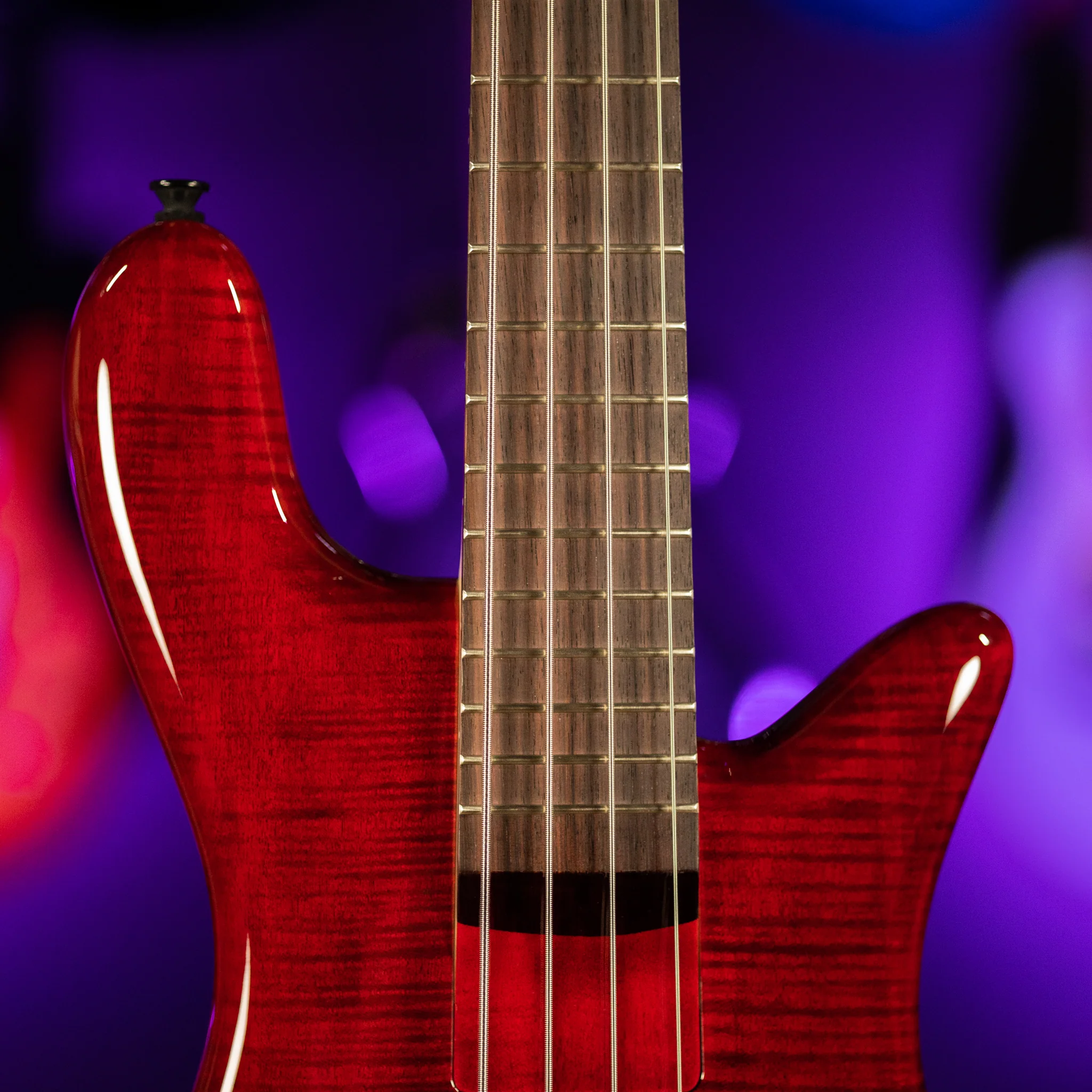 Spector Bantam 4 Bass Black Cherry Gloss - Image 3